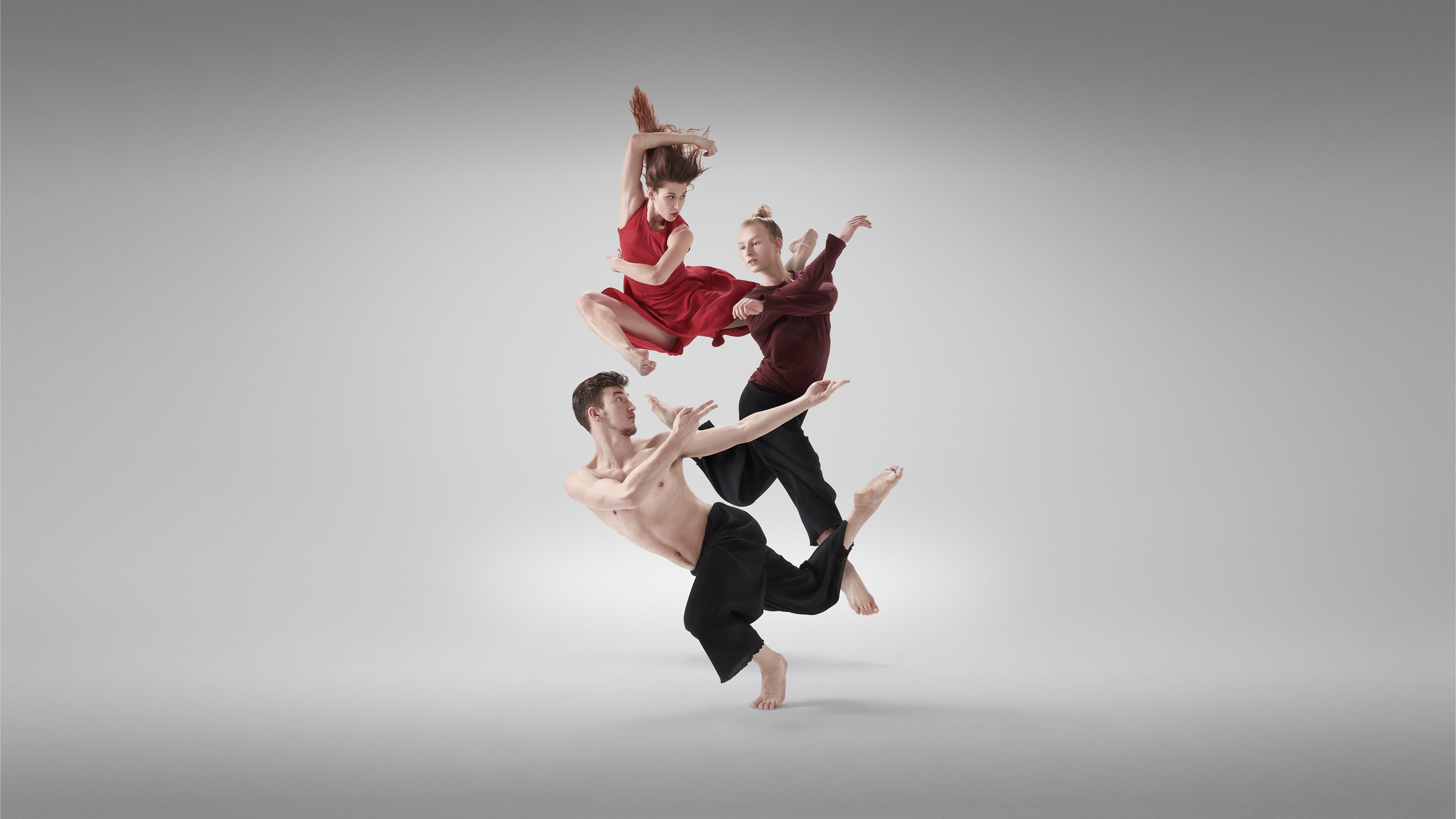Contemporary Dance: BA (Hons) Professional Performance (top up), LSC, Dancing school, Choreography. 3840x2160 4K Background.