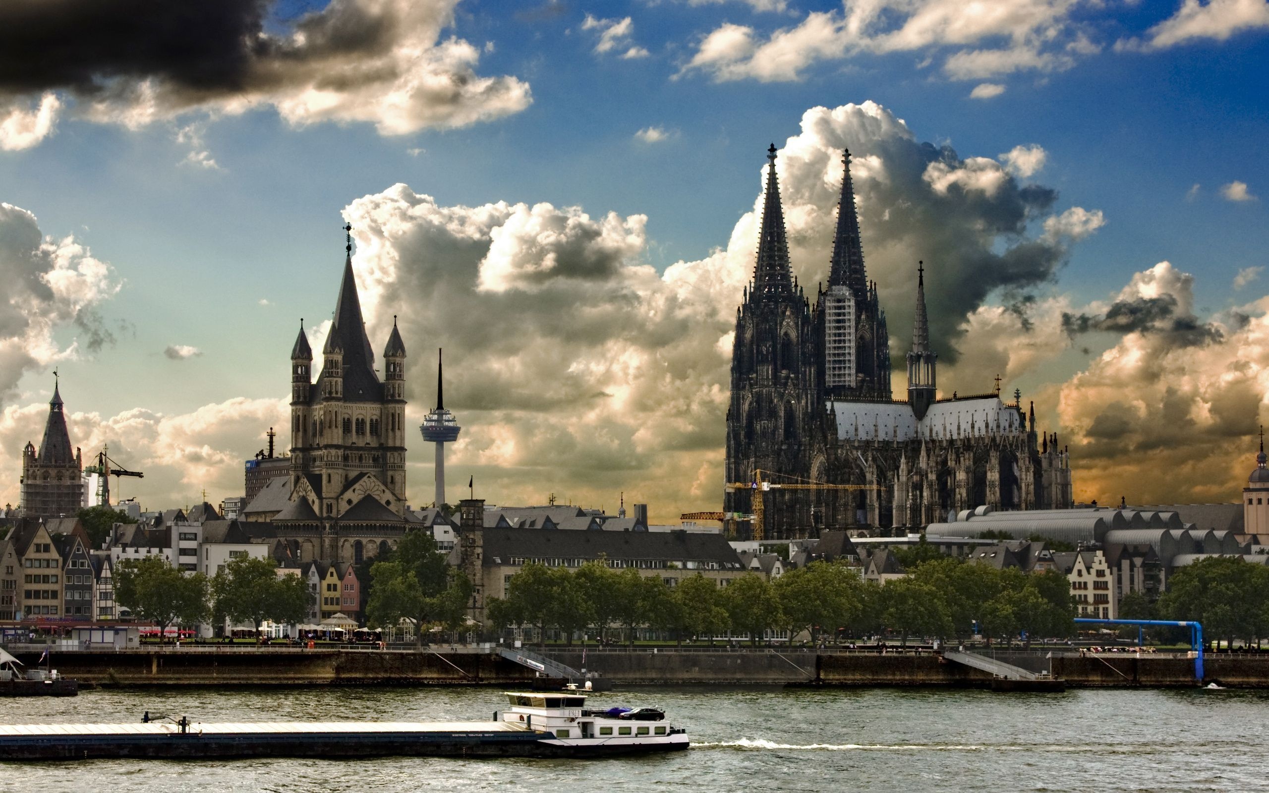 Gothic Architecture: Cologne Cathedral, Medieval construction style, Germany, Portals, Buttresses. 2560x1600 HD Background.