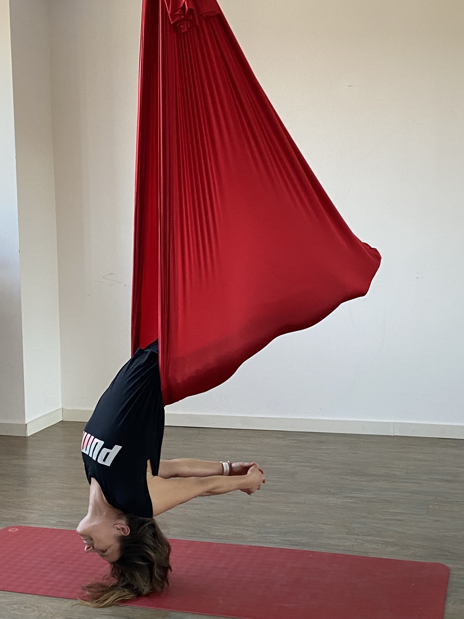 Aerial Silks: An amateur yoga session performed in the gym, Recreational activity. 1540x2050 HD Background.