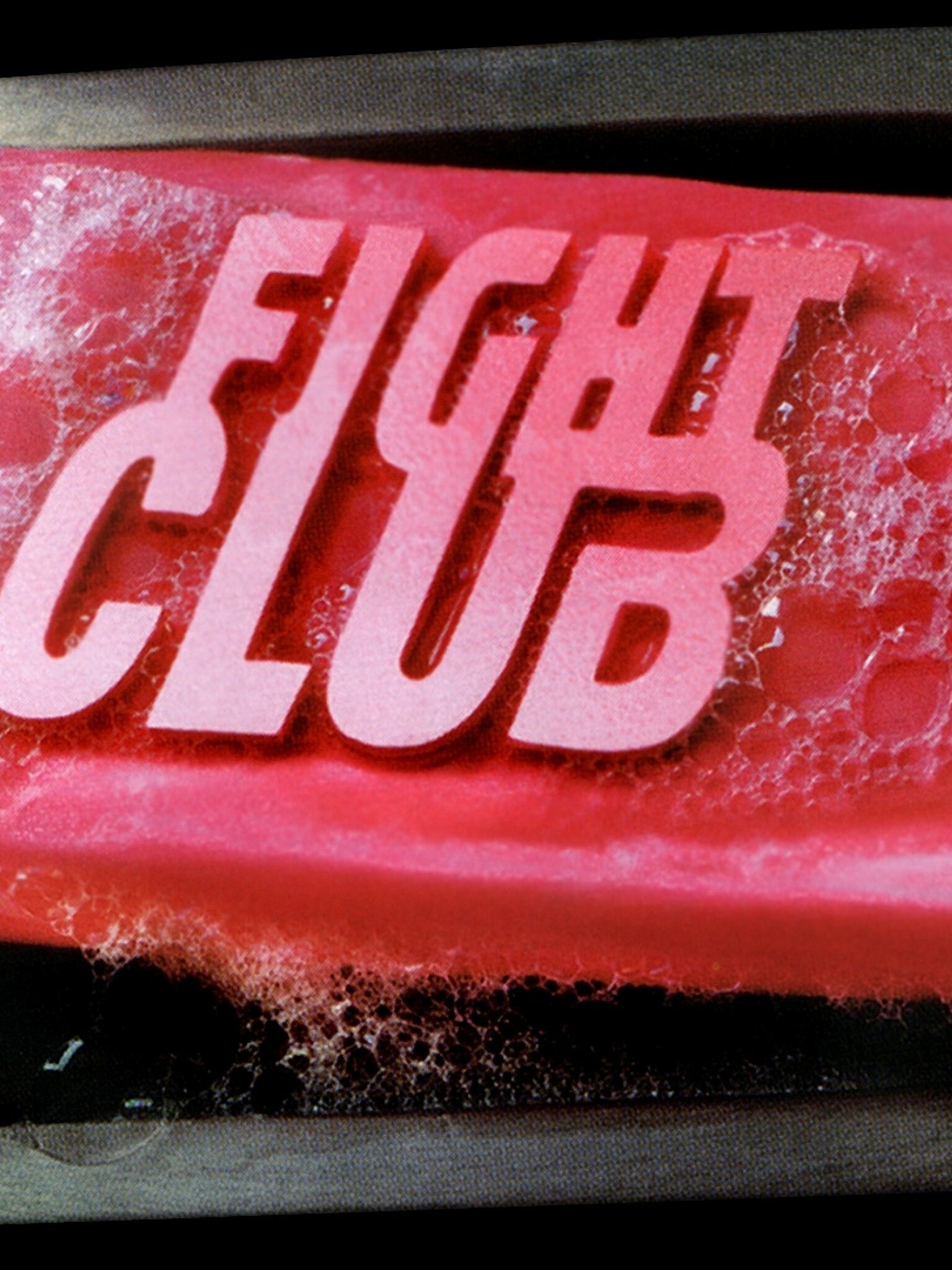 Fight Club: Palahniuk's novel was optioned by Fox 2000 Pictures producer Laura Ziskin. 1540x2050 HD Wallpaper.