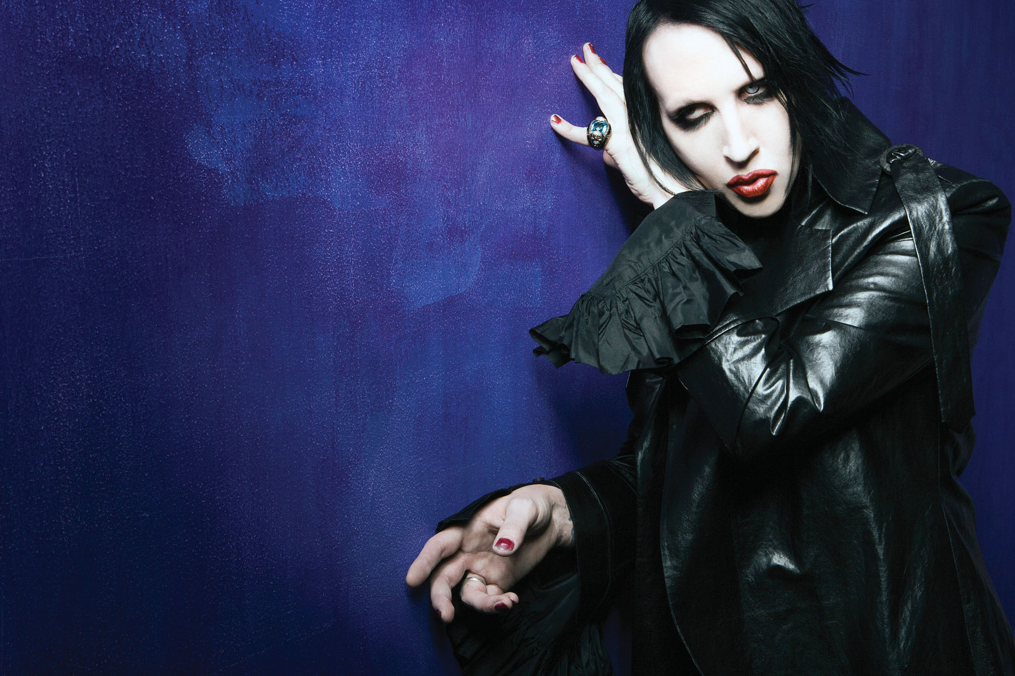 Marilyn Manson, Dark and edgy, Music wallpapers, High-definition quality, 2000x1340 HD Desktop