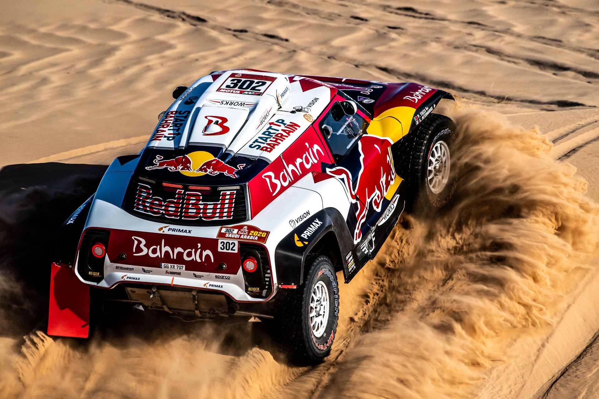 Dakar Rally: Carlos Sainz, An extensive racing career, 2020, MINI JCW Buggy. 1920x1280 HD Wallpaper.