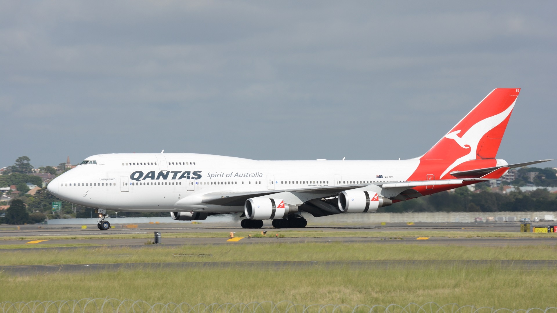 Sydney Airport, Qantas wallpapers, Posted by Christopher Walker, 1920x1080 Full HD Desktop