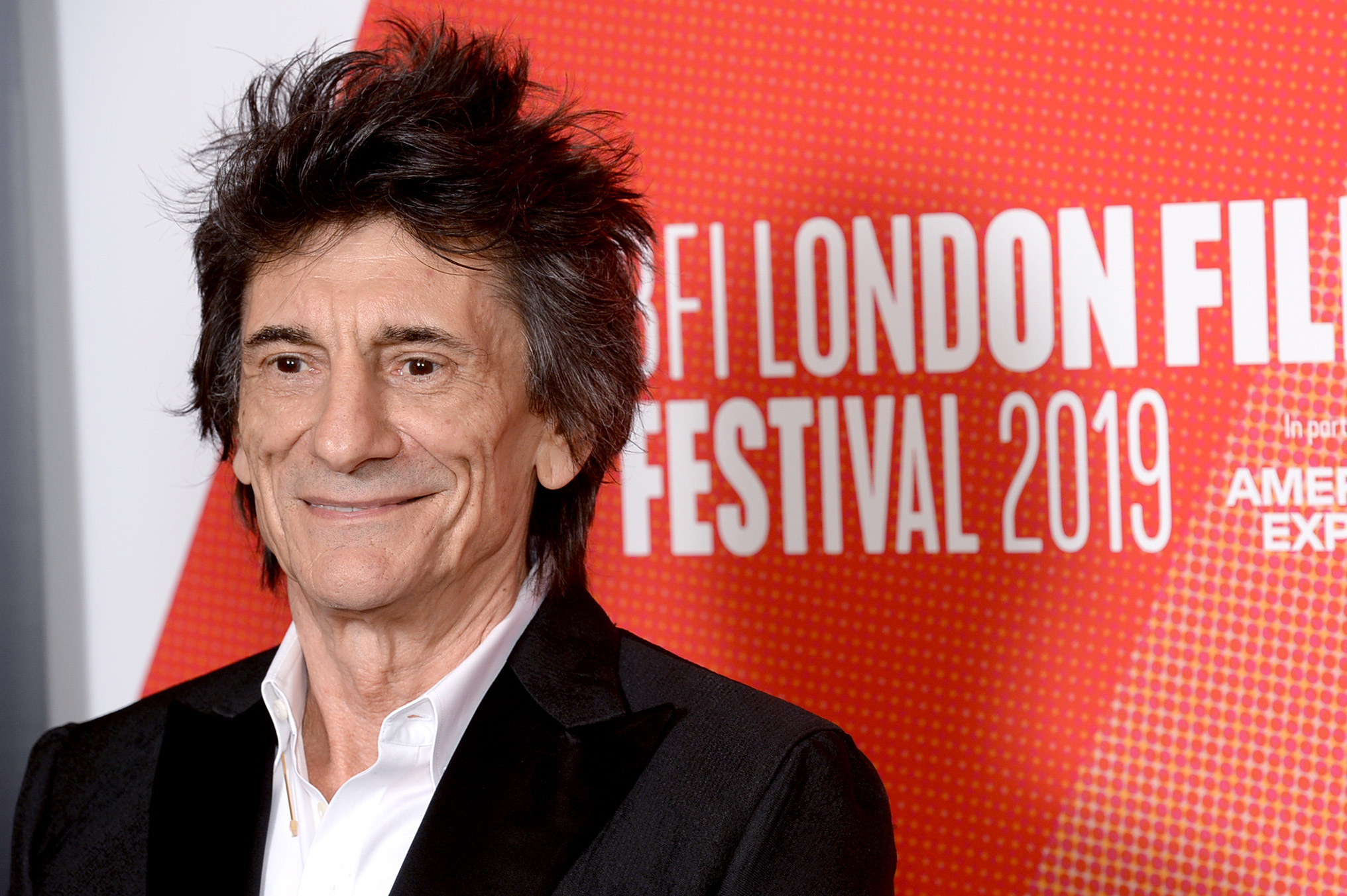 Ronnie Wood, Rolling Stones legend, Shocked to be alive, 2040x1360 HD Desktop