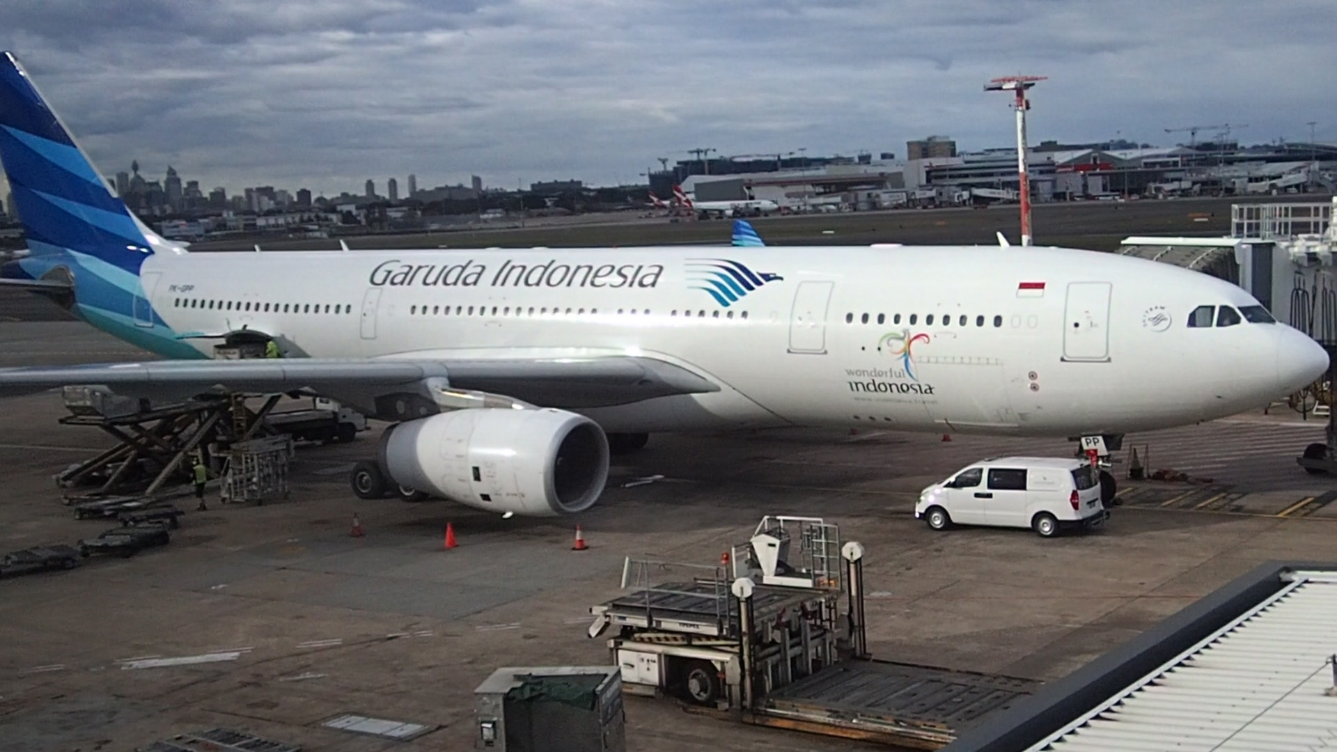 Garuda Indonesia, Flight review, Business class, Jakarta, 1920x1080 Full HD Desktop