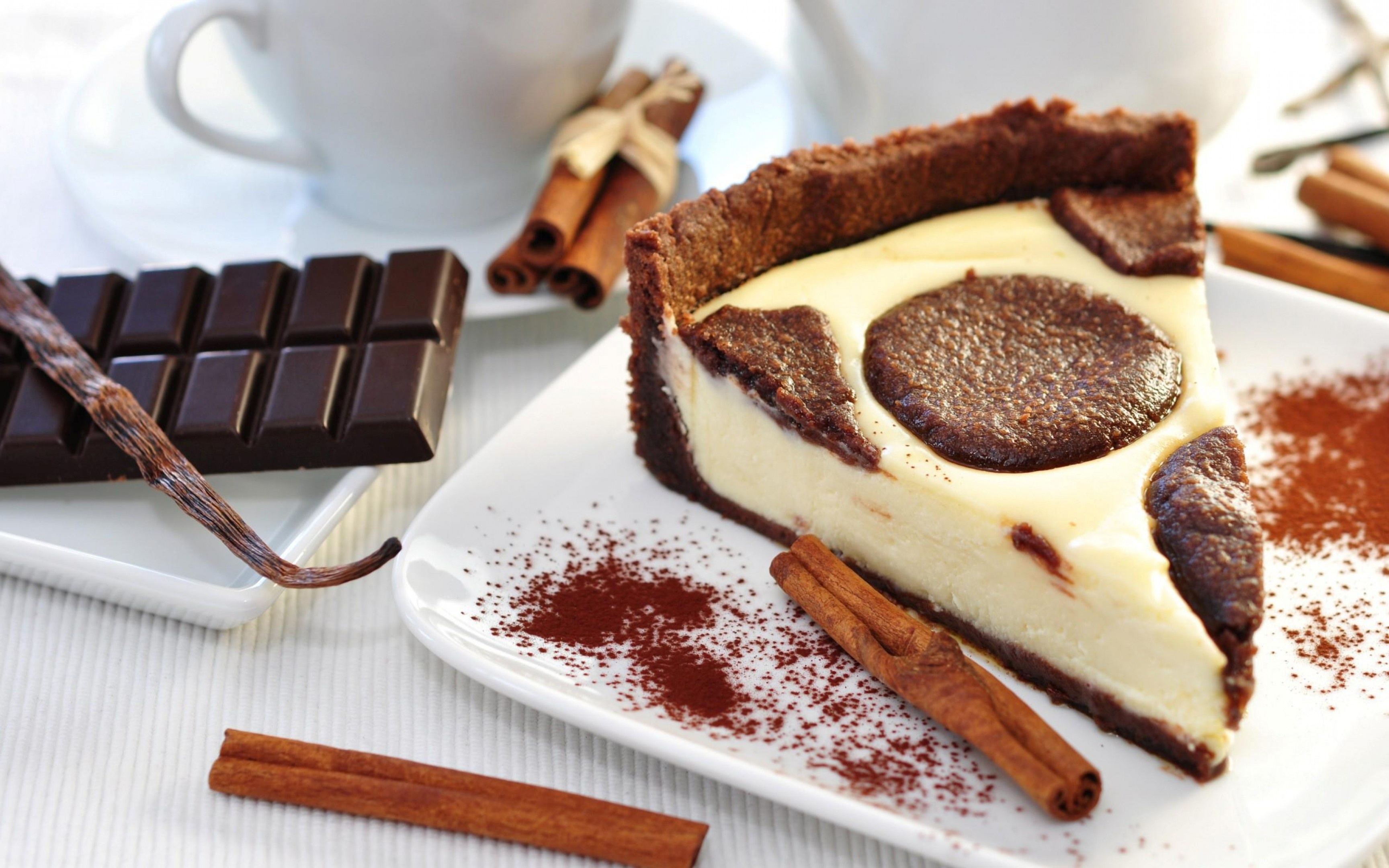 Cheesecake: A beloved dessert around the world. 3460x2160 HD Background.