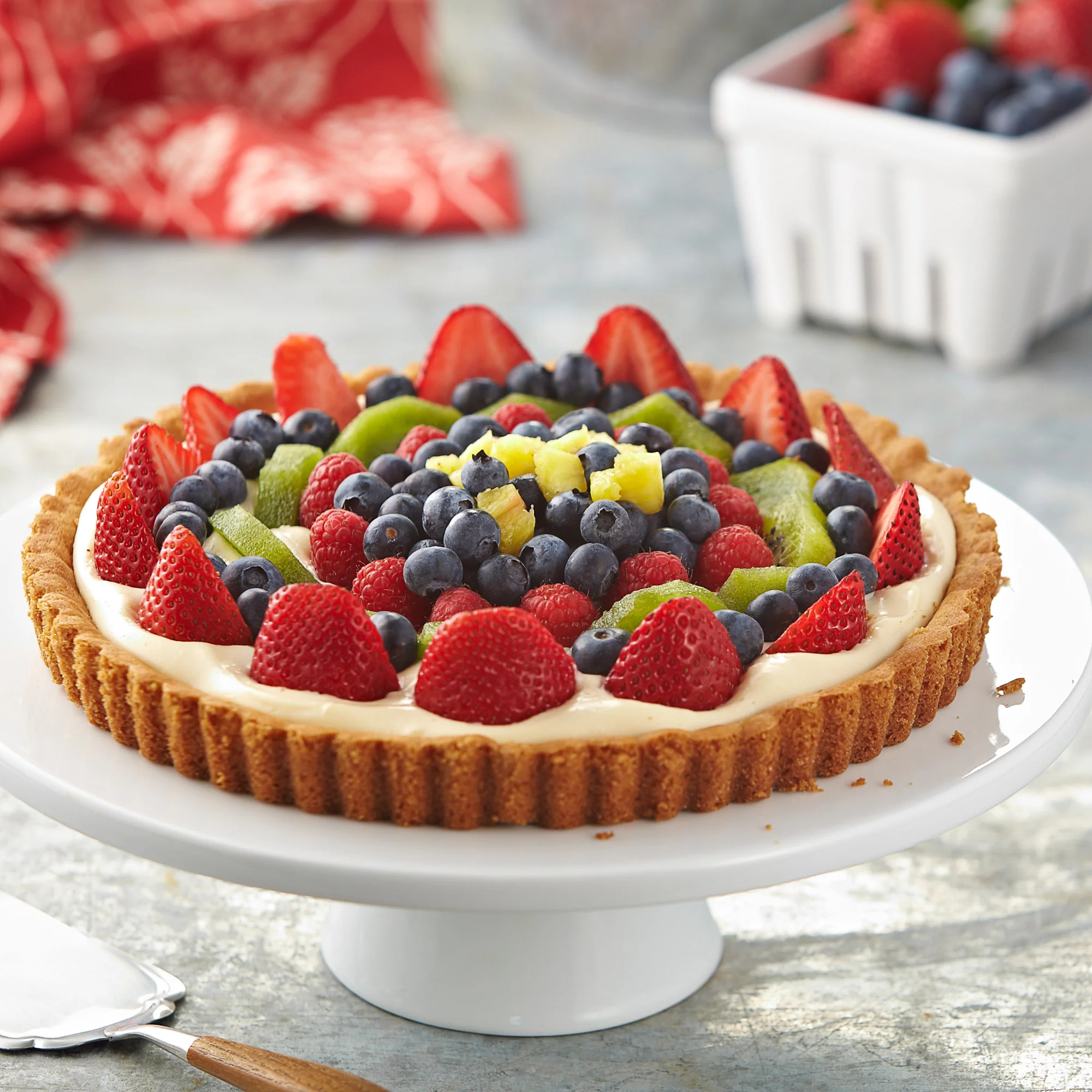 Tart: Consists of a filling of butter, sugar, syrup, and egg, baked in a pastry shell. 2000x2000 HD Background.