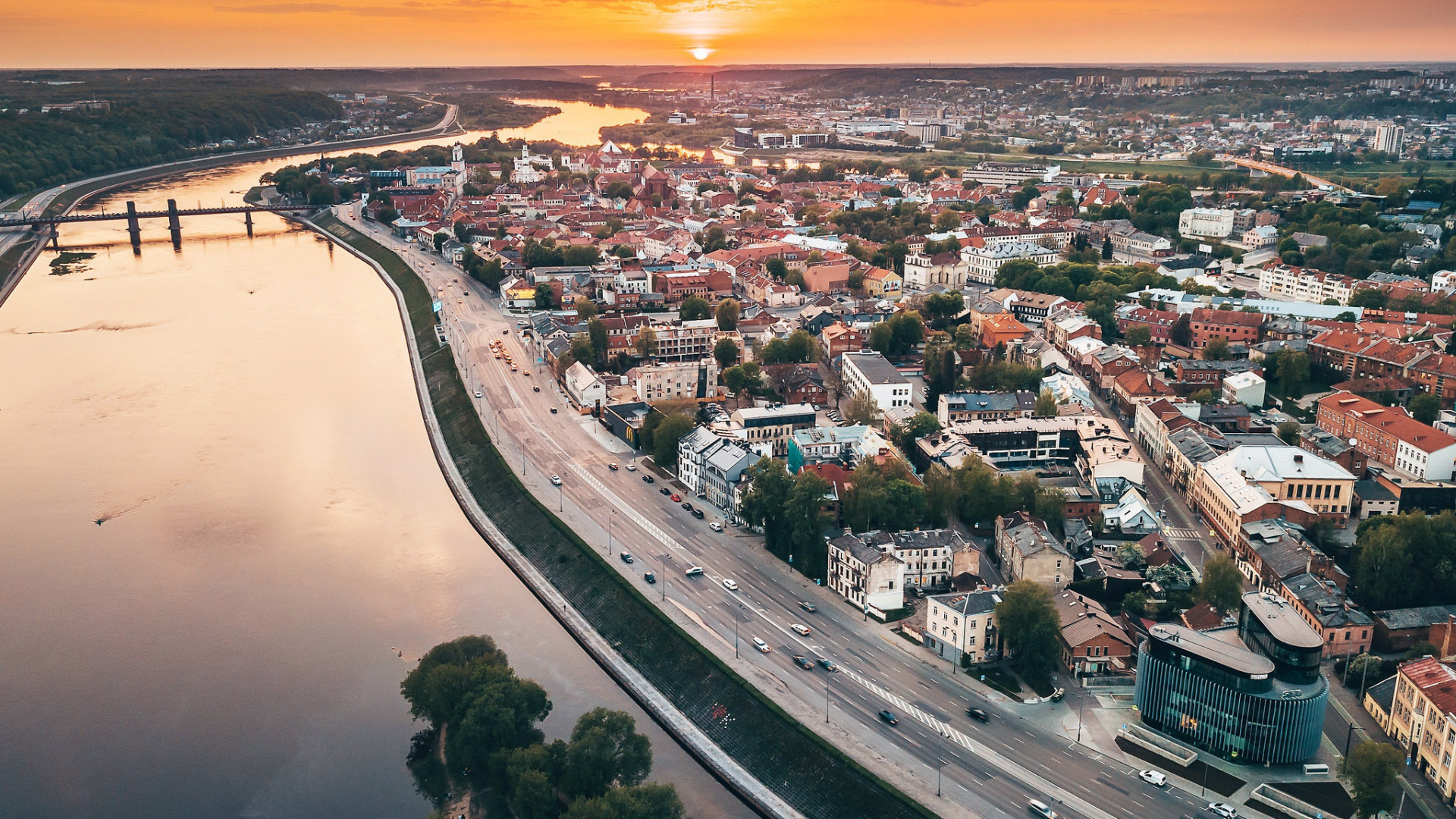 Sunset City Lithuania, Kaunas Section, 1920x1080 Full HD Desktop