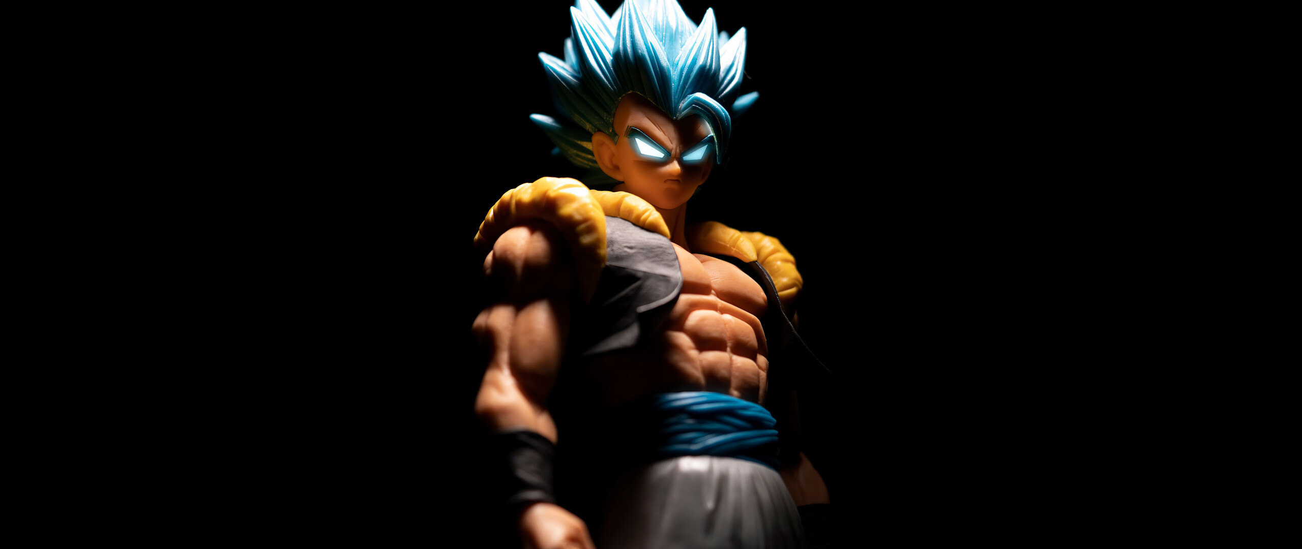 Gogeta: Dragon Ball, Extremely powerful character since he is a fusion of the two most powerful Saiyans in existence. 2560x1080 Dual Screen Background.