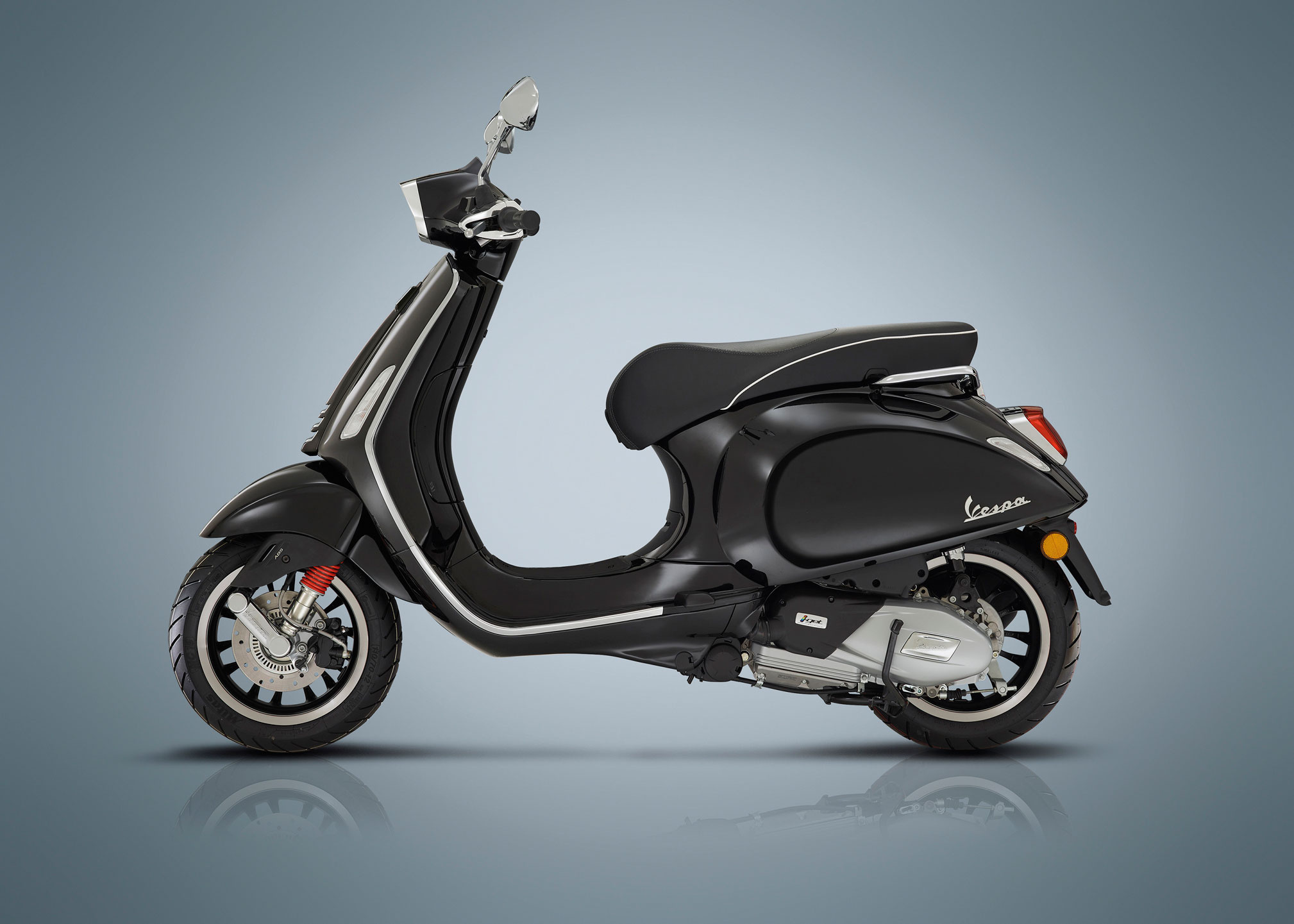 Vespa Sprint 150, Timeless appeal, Smooth and efficient, Pure riding pleasure, 2020x1450 HD Desktop