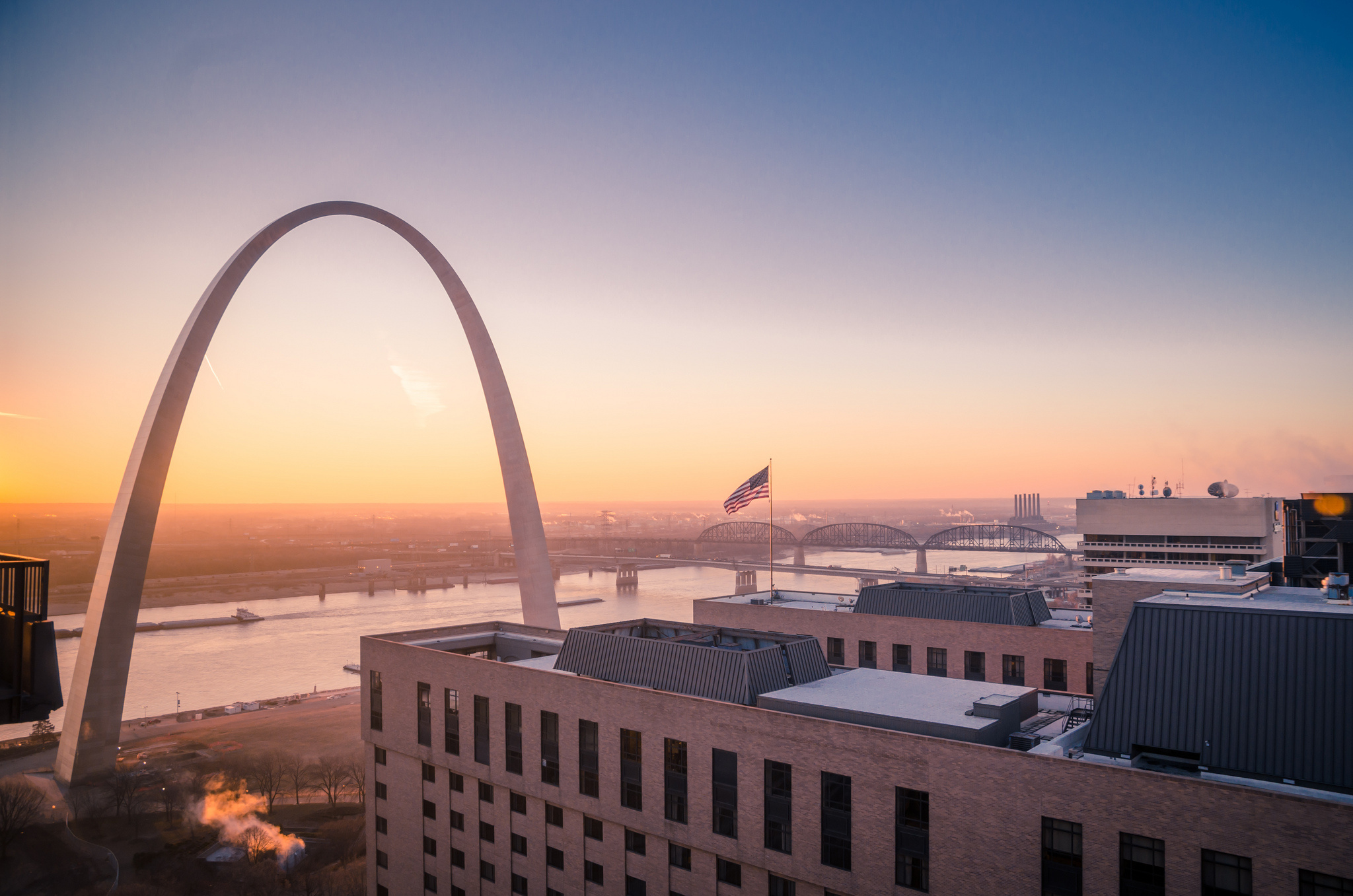 Gateway Arch, St. Louis, Monroe Monument, City view, 2050x1360 HD Desktop