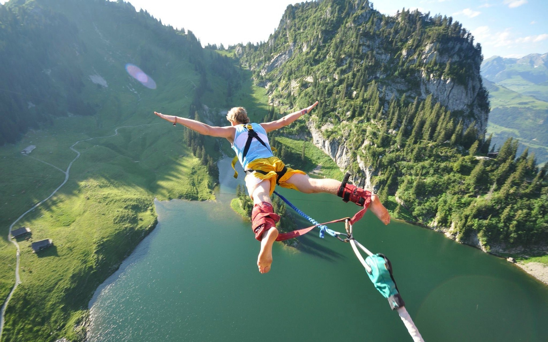 Bungee Jumping: Extreme tourism, The Stockhorn mountain of the Swiss Bernese Alps, Interlaken. 1920x1200 HD Background.