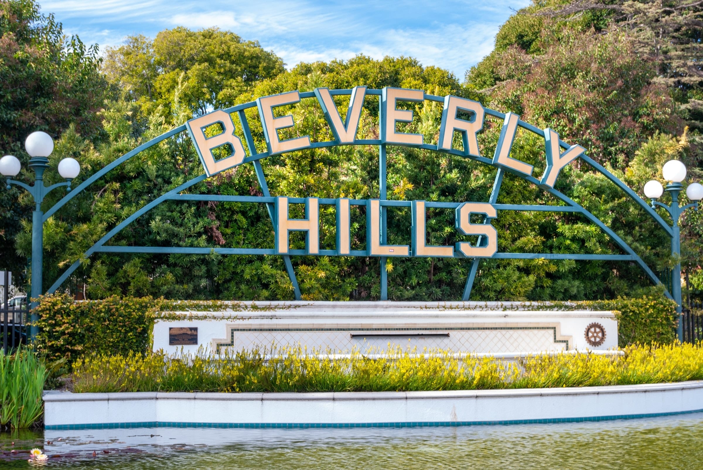 Beverly Hills, Housing market trends, Real estate property, 2400x1610 HD Desktop