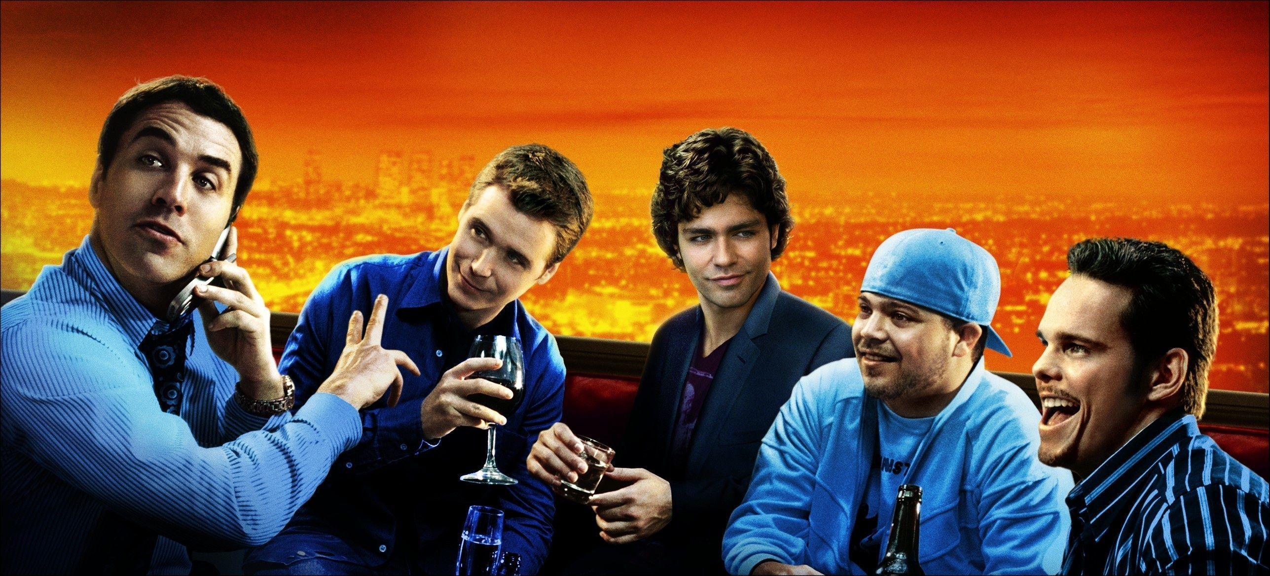 Kevin Connolly: Entourage, Kevin Dillon as Johnny Chase, Adrian Grenier as Vincent Chase, Eric Murphy. 2580x1170 Dual Screen Wallpaper.