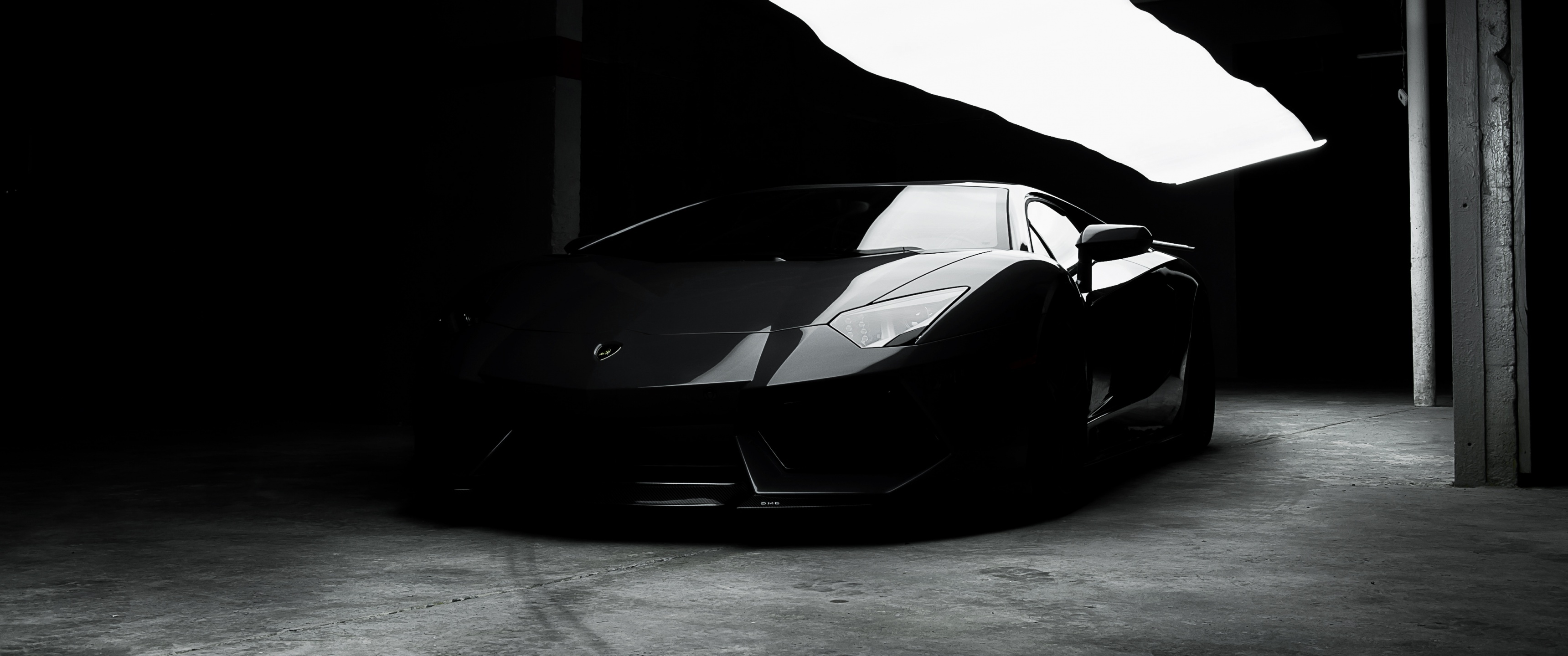Lamborghini Aventador, 4K black car beauty, CGI perfection, Blackdark allure, 3440x1440 Dual Screen Desktop