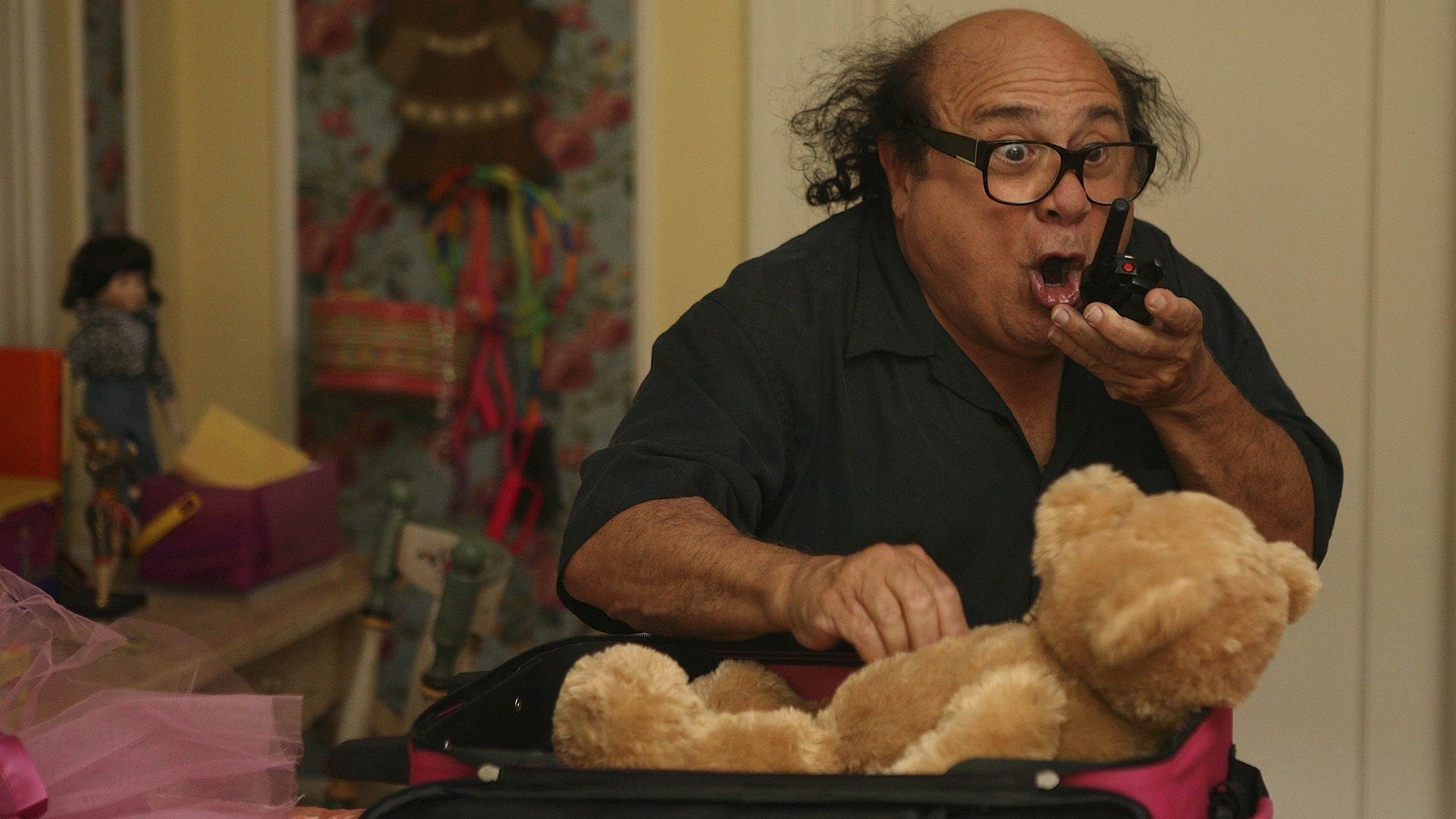 Danny DeVito: The 1987 American Comedy Award nominee for Funniest Lead Actor in a Motion Picture. 1920x1080 Full HD Wallpaper.
