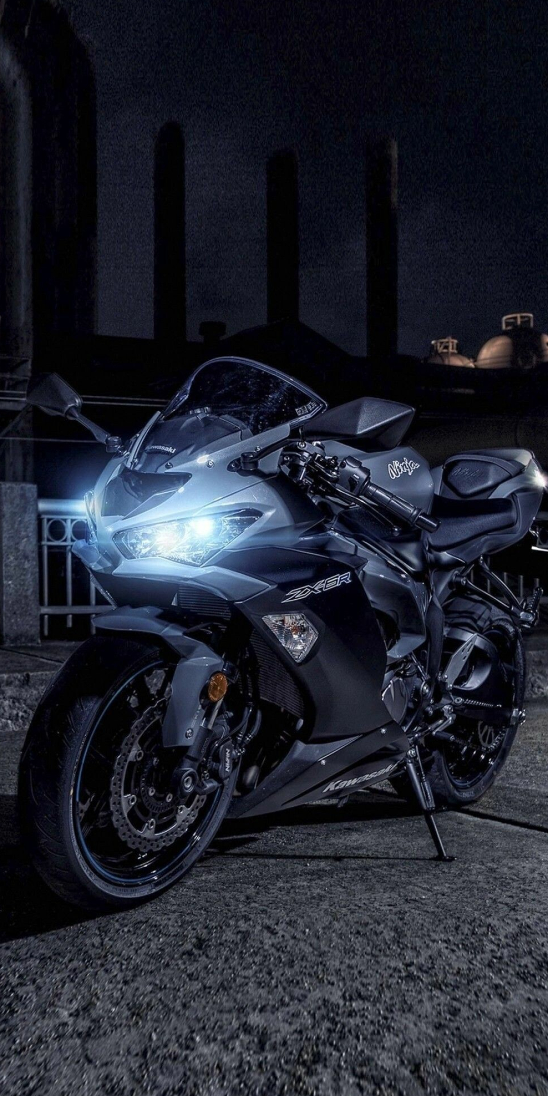 Kawasaki Ninja ZX: ZX-6R, Riding motorcycle, 636cc engine. 1080x2160 HD Background.