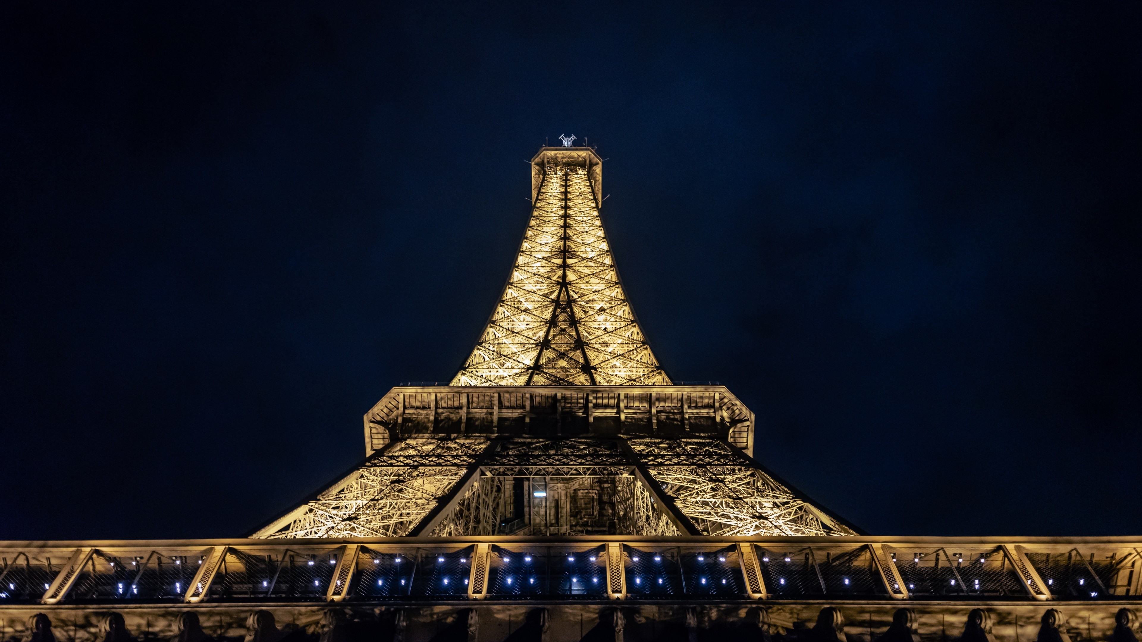 Paris: Locally nicknamed "Iron Lady". 3840x2160 4K Background.