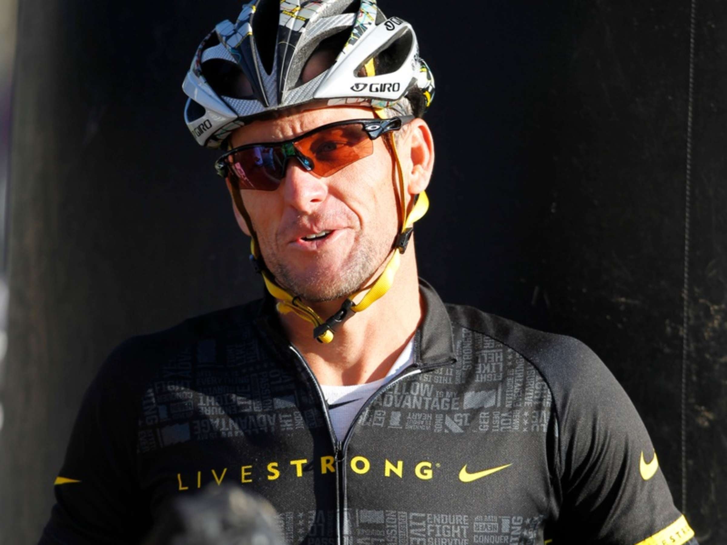 Lance Armstrong, Doping confession, Personal journey, Sporting revelation, 2400x1800 HD Desktop