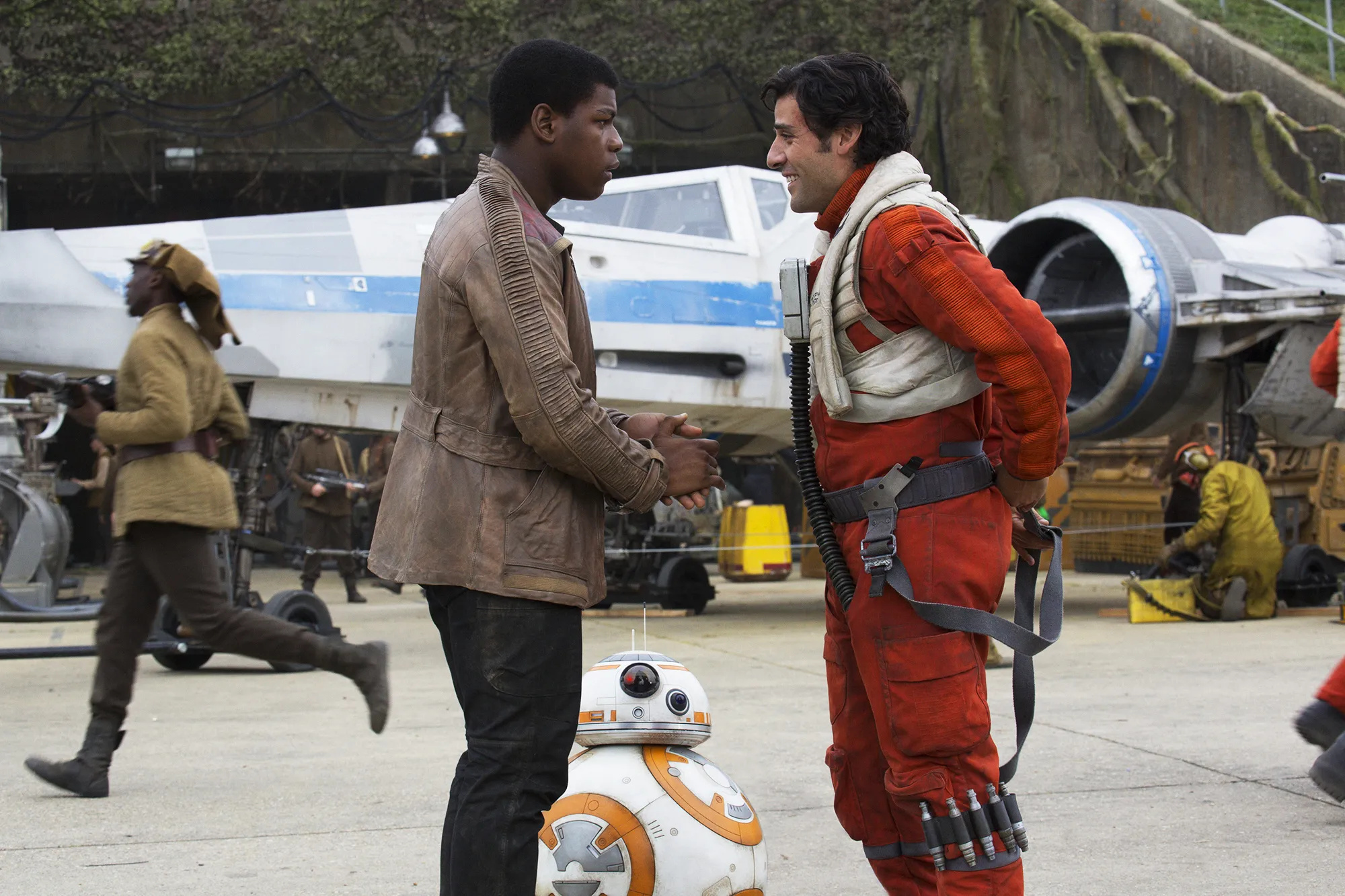 Poe Dameron, The Force Awakens, In-depth articles, Pictures and videos, 2000x1340 HD Desktop