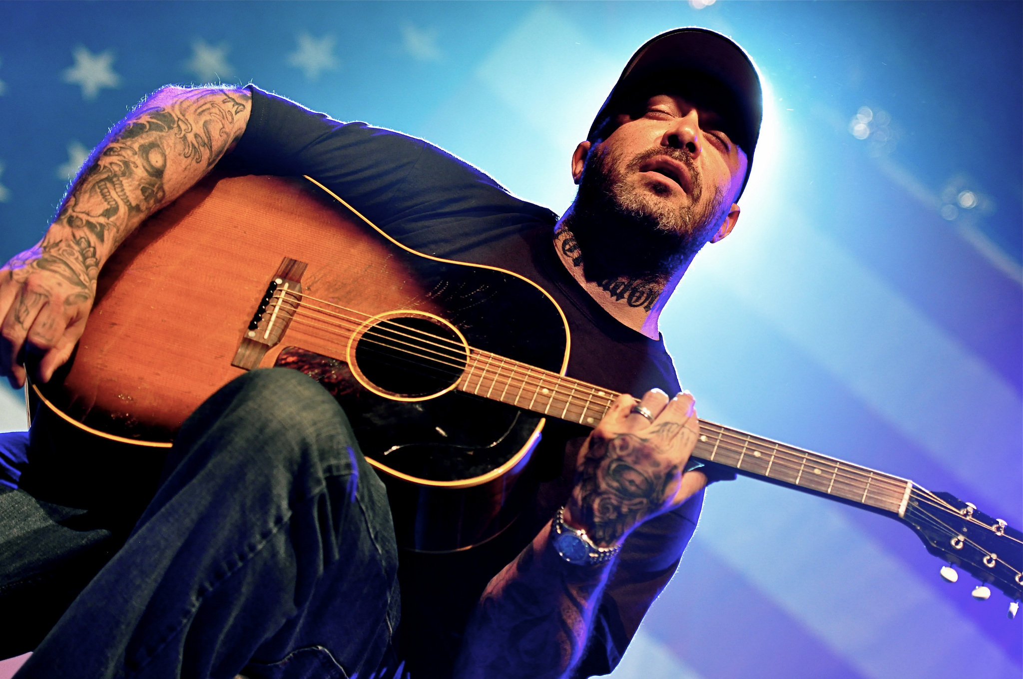 Aaron Lewis HD Wallpapers and Backgrounds 2050x1360