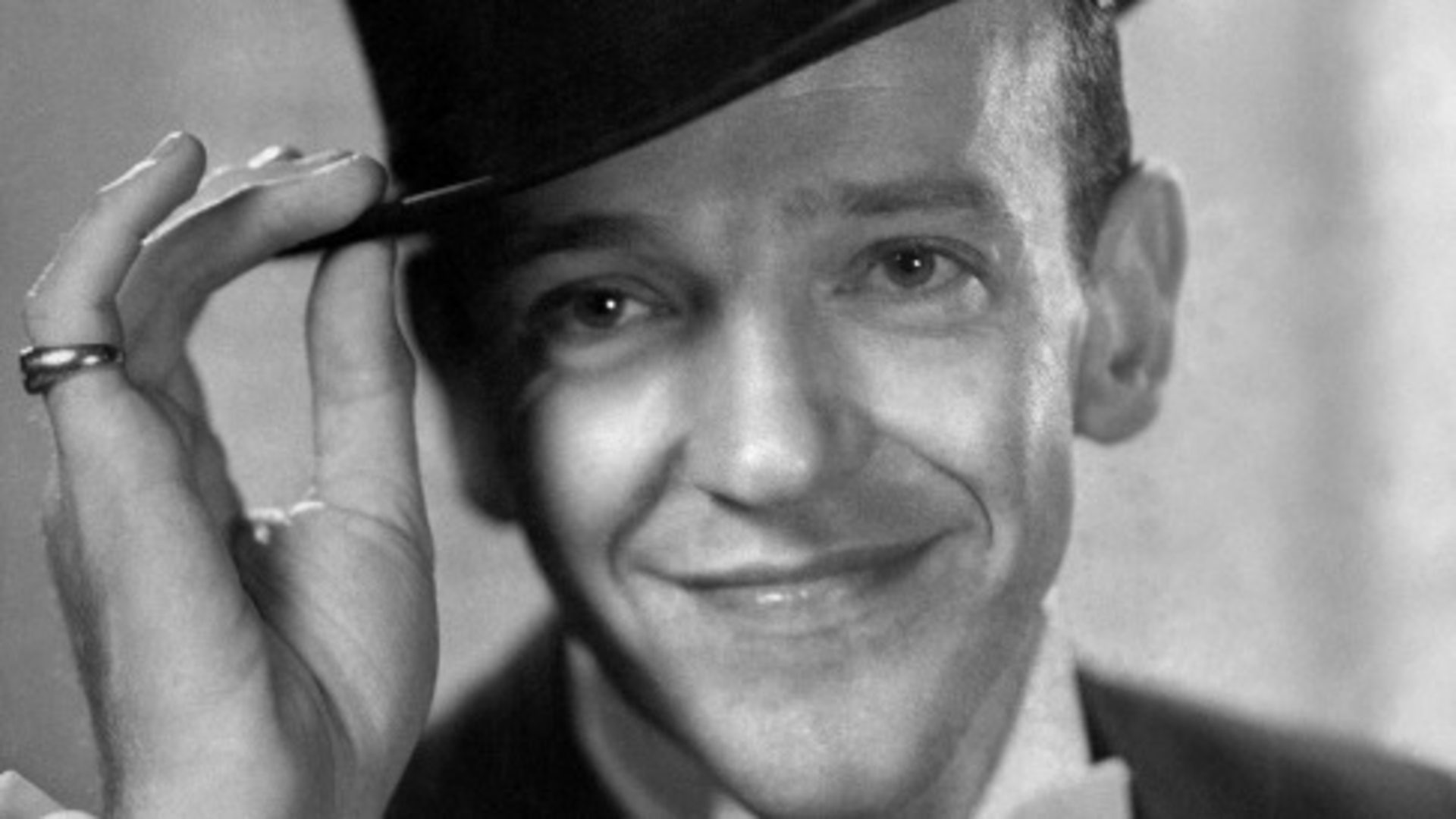 Fred Astaire, Barrie Chase, Indefinable magic, BBC News, 1920x1080 Full HD Desktop