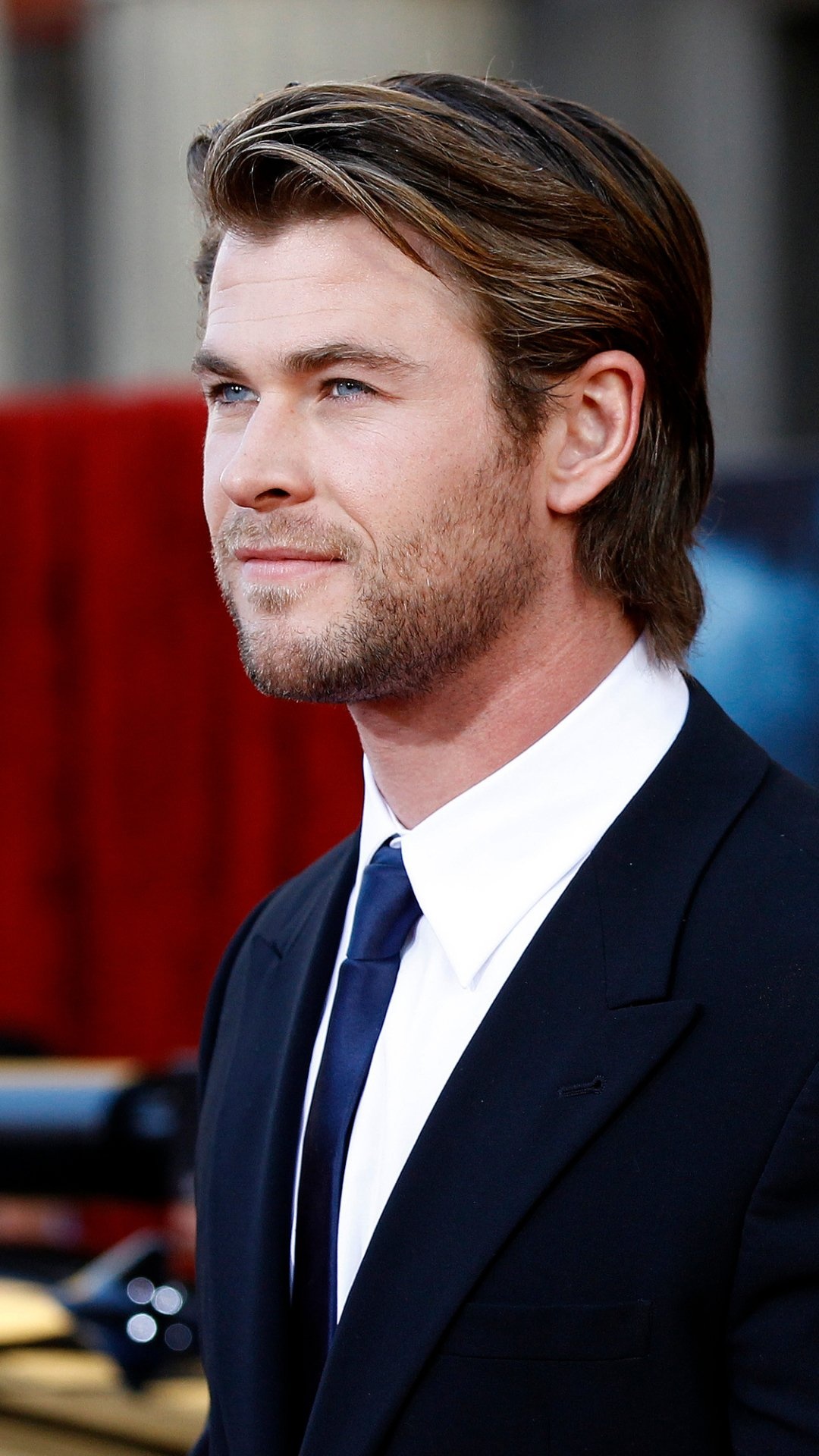 Chris Hemsworth: Appointed a Member of the Order of Australia in the 2021 Queen's Birthday Honors. 1080x1920 Full HD Wallpaper.