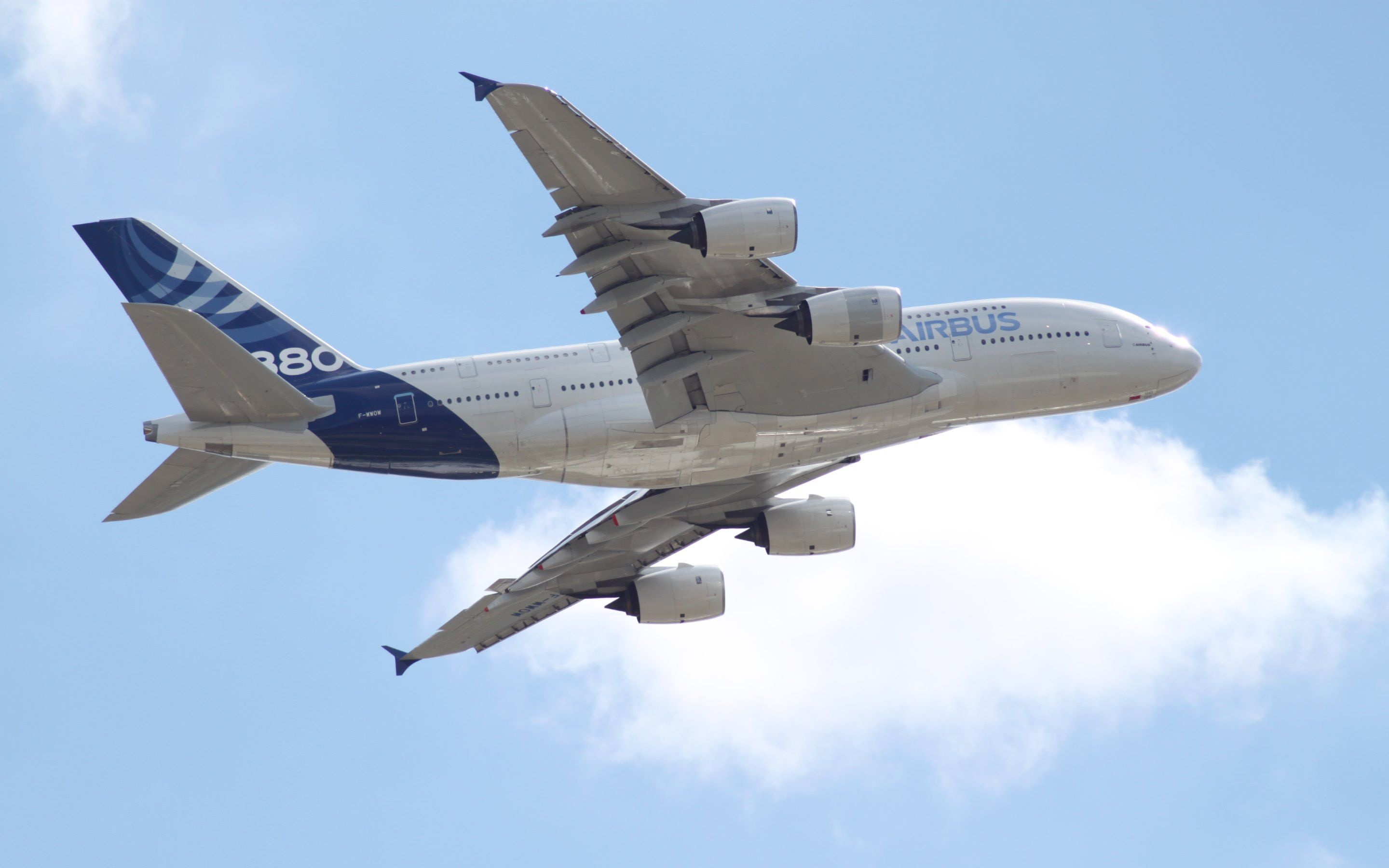 Airbus A380, High-definition wallpapers, Airbus A380-800, Luxury travel, 2880x1800 HD Desktop