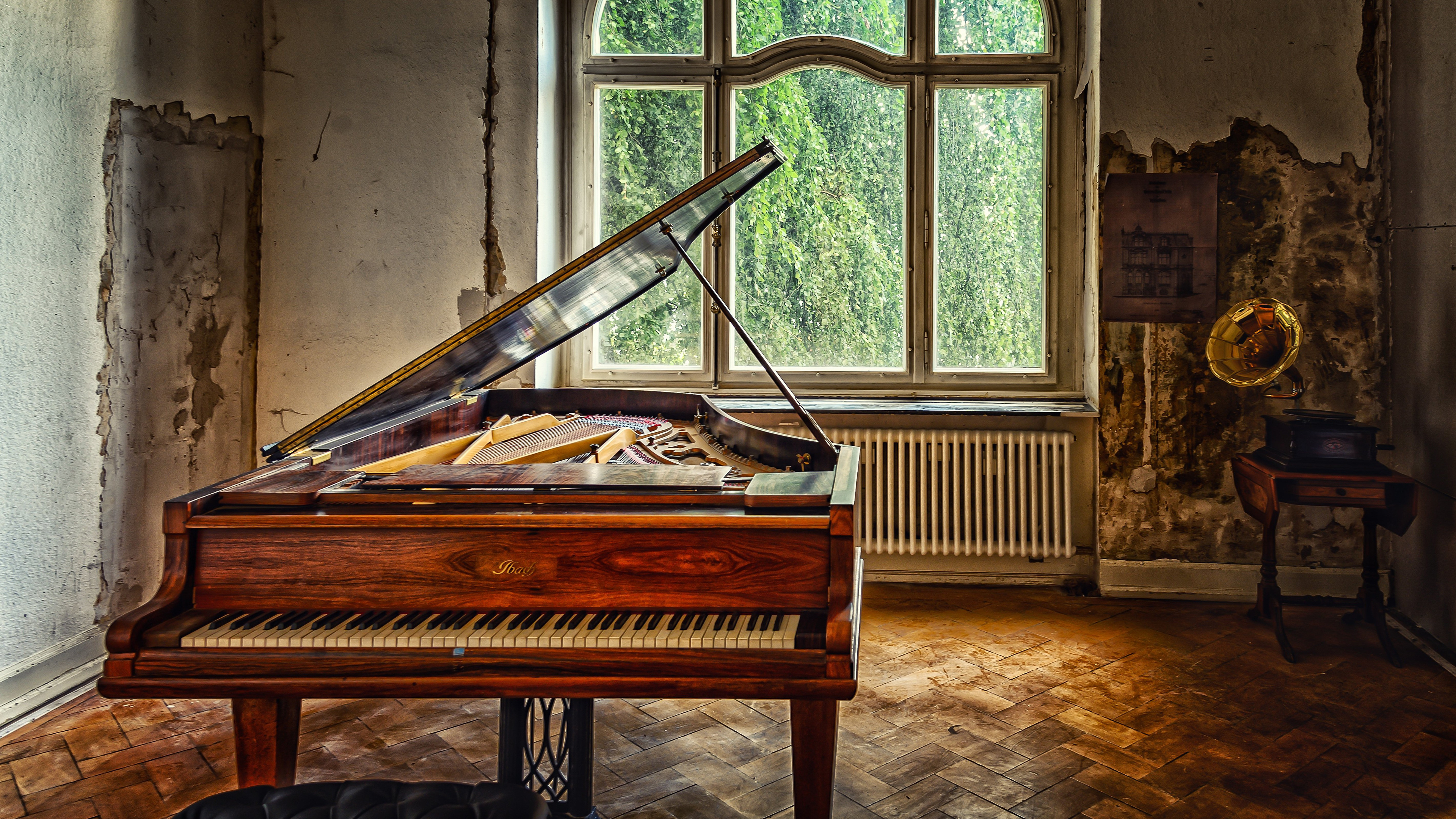 Fortepiano: Keyboard Instrument, A Pedal Clavier, Music Room, Contrast Between Old And New. 3840x2160 4K Wallpaper.