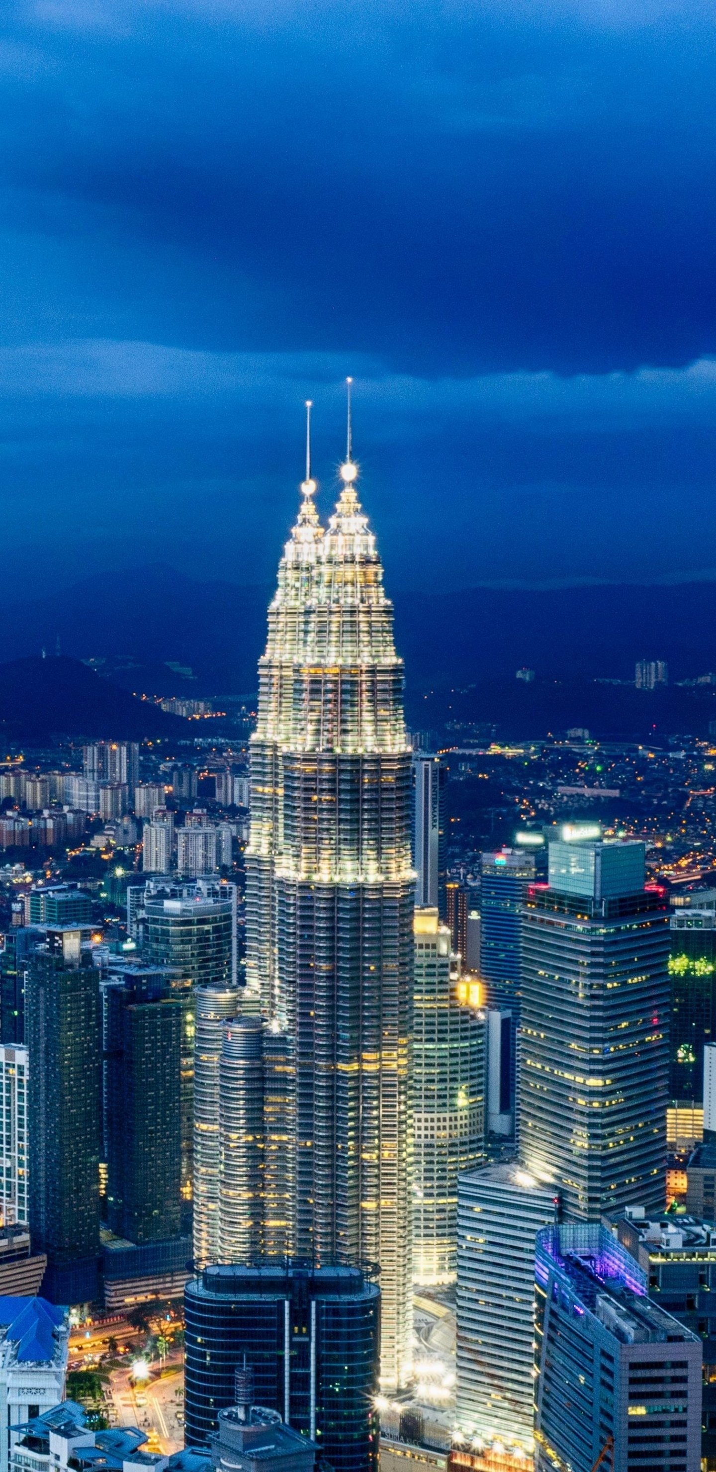 Malaysia Travels, Kuala Lumpur Skyline, 1440x2960 HD Phone