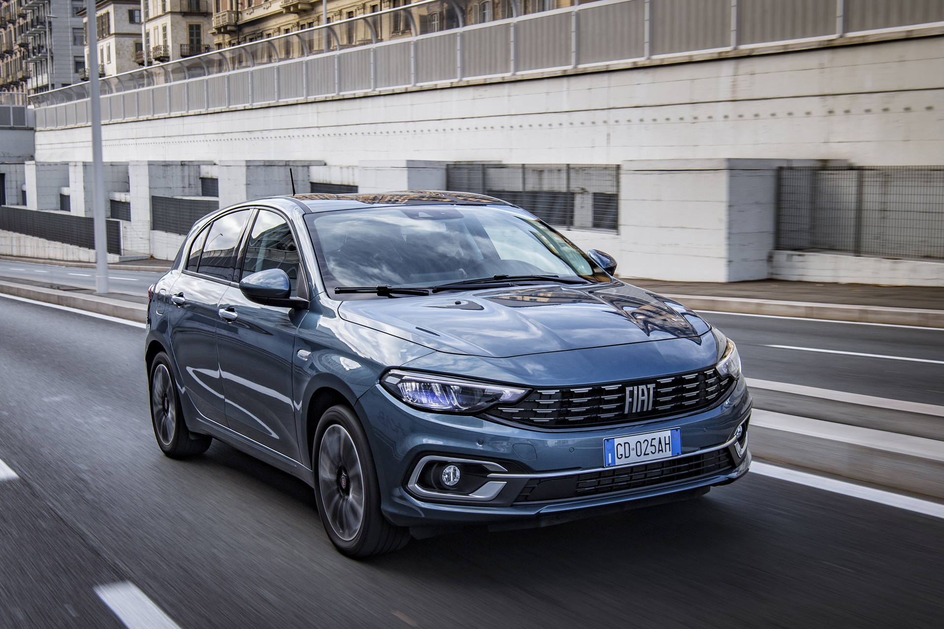 Fiat Tipo, New family member, Affordable elegance, Tech-savvy features, 1920x1280 HD Desktop