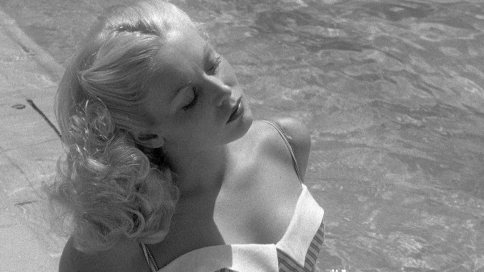 Raging Bull: Cathy Moriarty portrayed Vickie LaMotta, in her film debut. 1920x1080 Full HD Wallpaper.