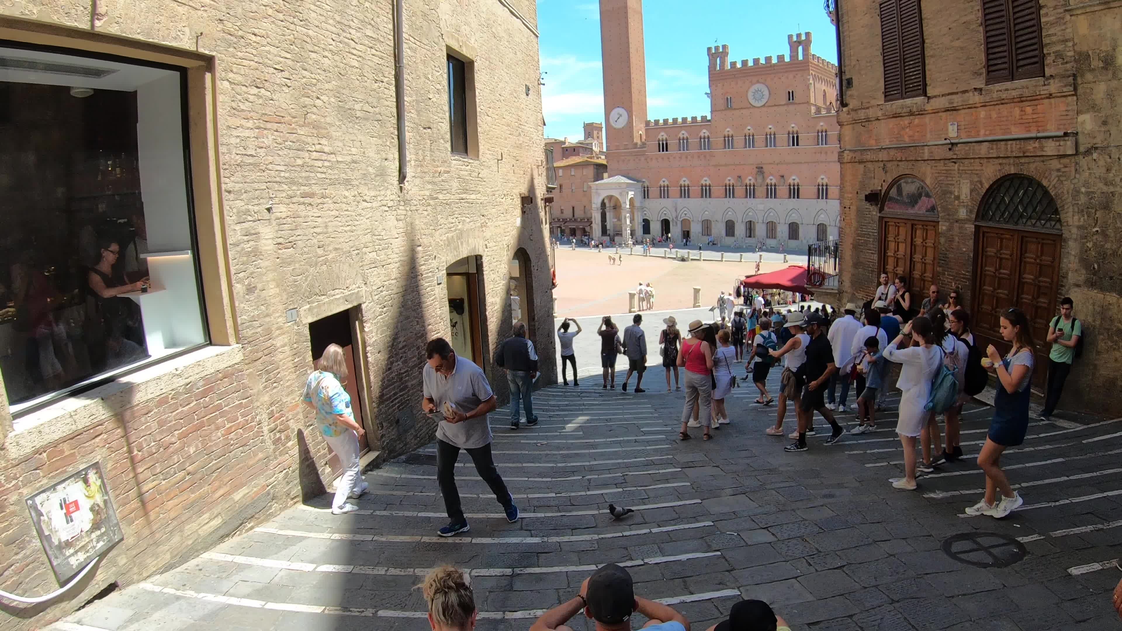 Erleben Sie die Schönheit von Siena in einem Stockvideo, 3840x2160 4K Desktop
