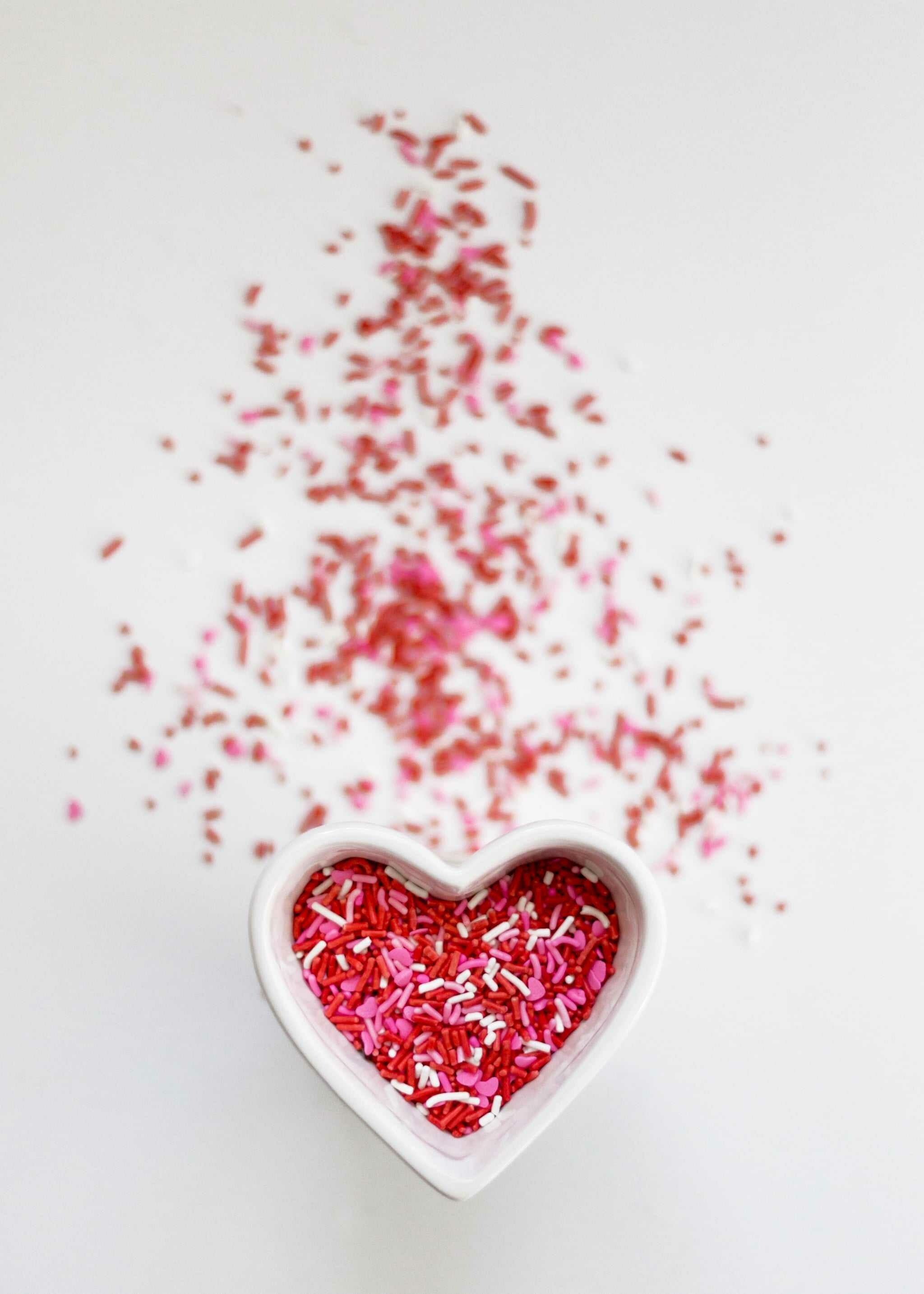 Valentine's Day: Dedicated to expressing love and affection, Sweet. 2050x2870 HD Wallpaper.