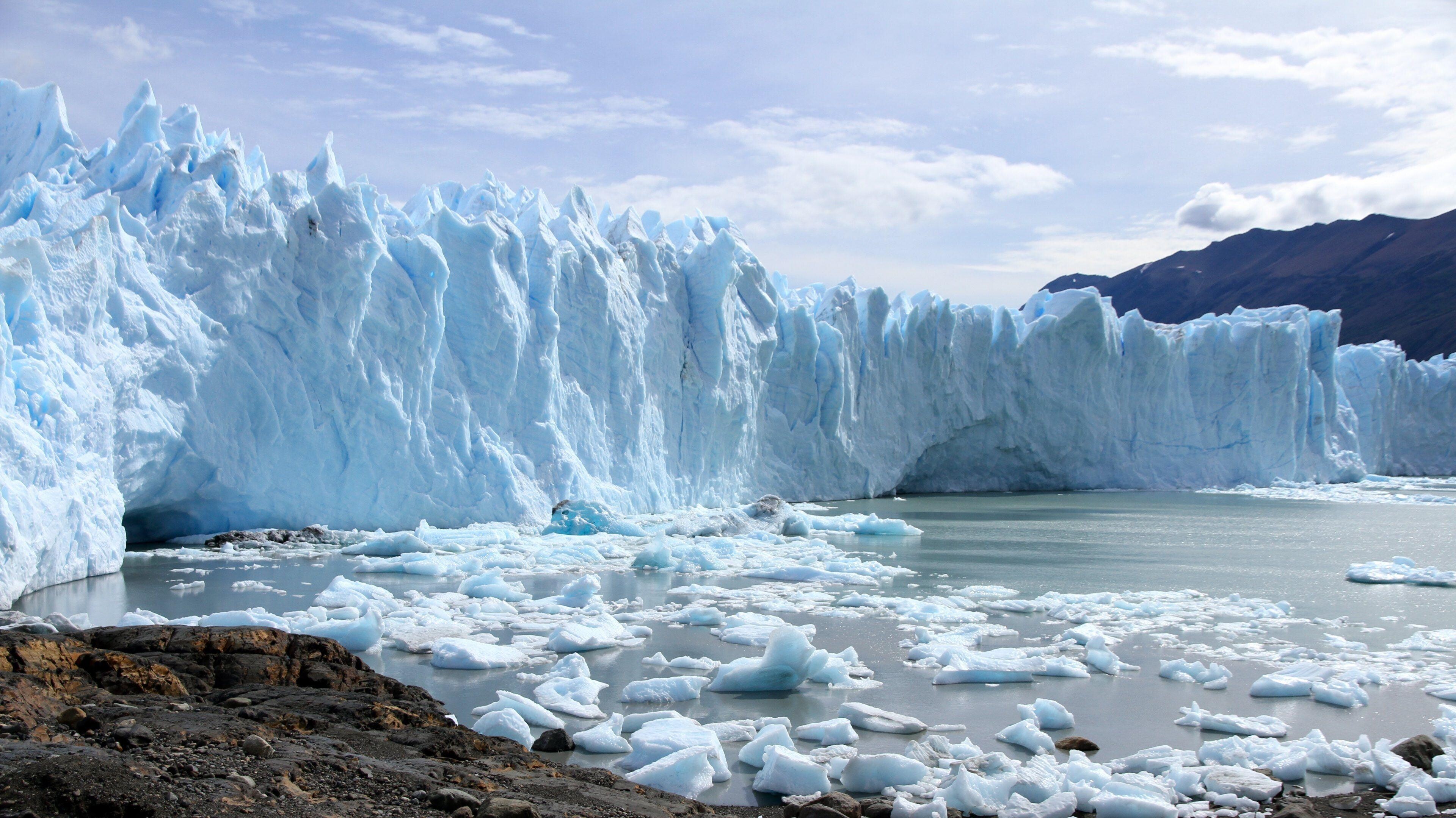 Glacier: The Perito Moreno Glacier, Los Glaciares National Park, Santa Cruz Province, Argentina. 3840x2160 4K Background.