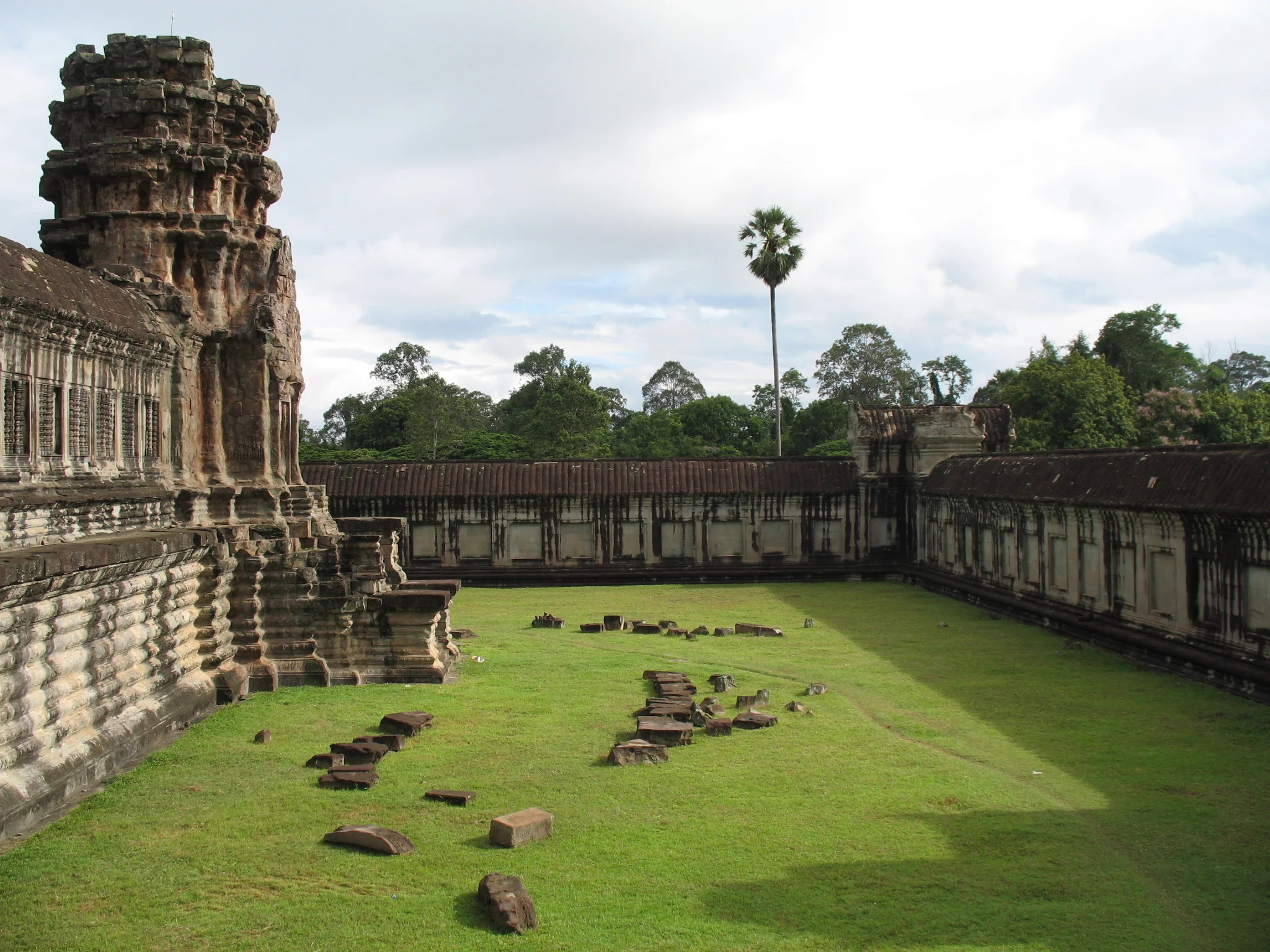 Angkor Wat gardens, Siem Reap, 1 review, 27 photos, 2050x1540 HD Desktop