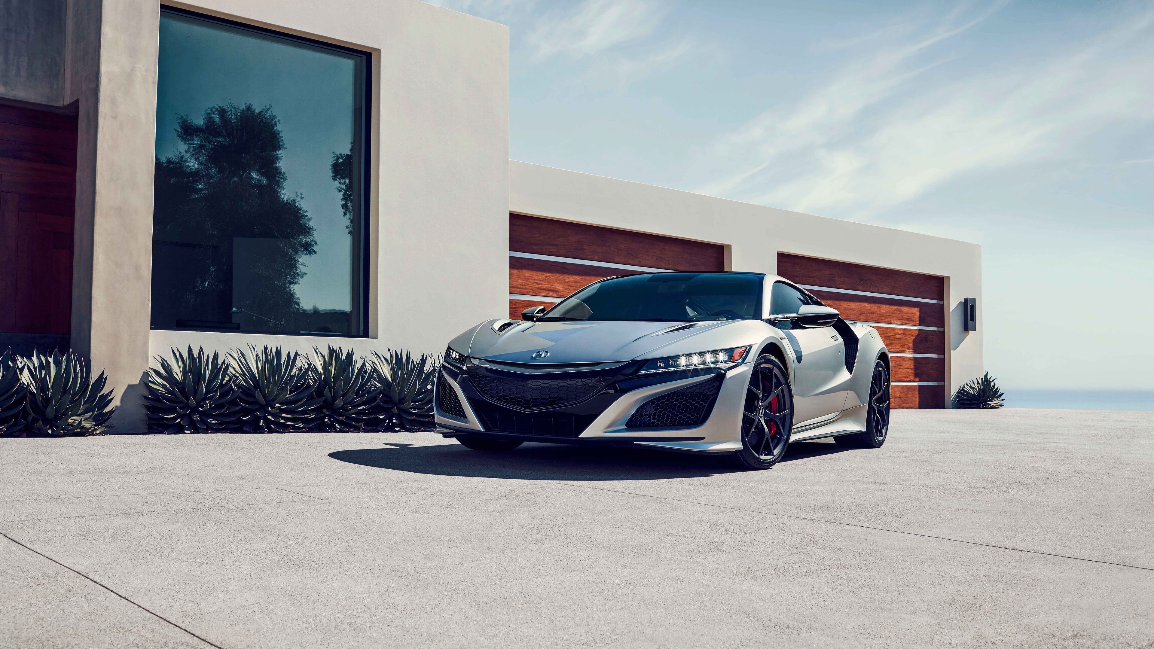 Acura: The first luxury division established by a Japanese automaker, NSX. 3840x2160 4K Background.