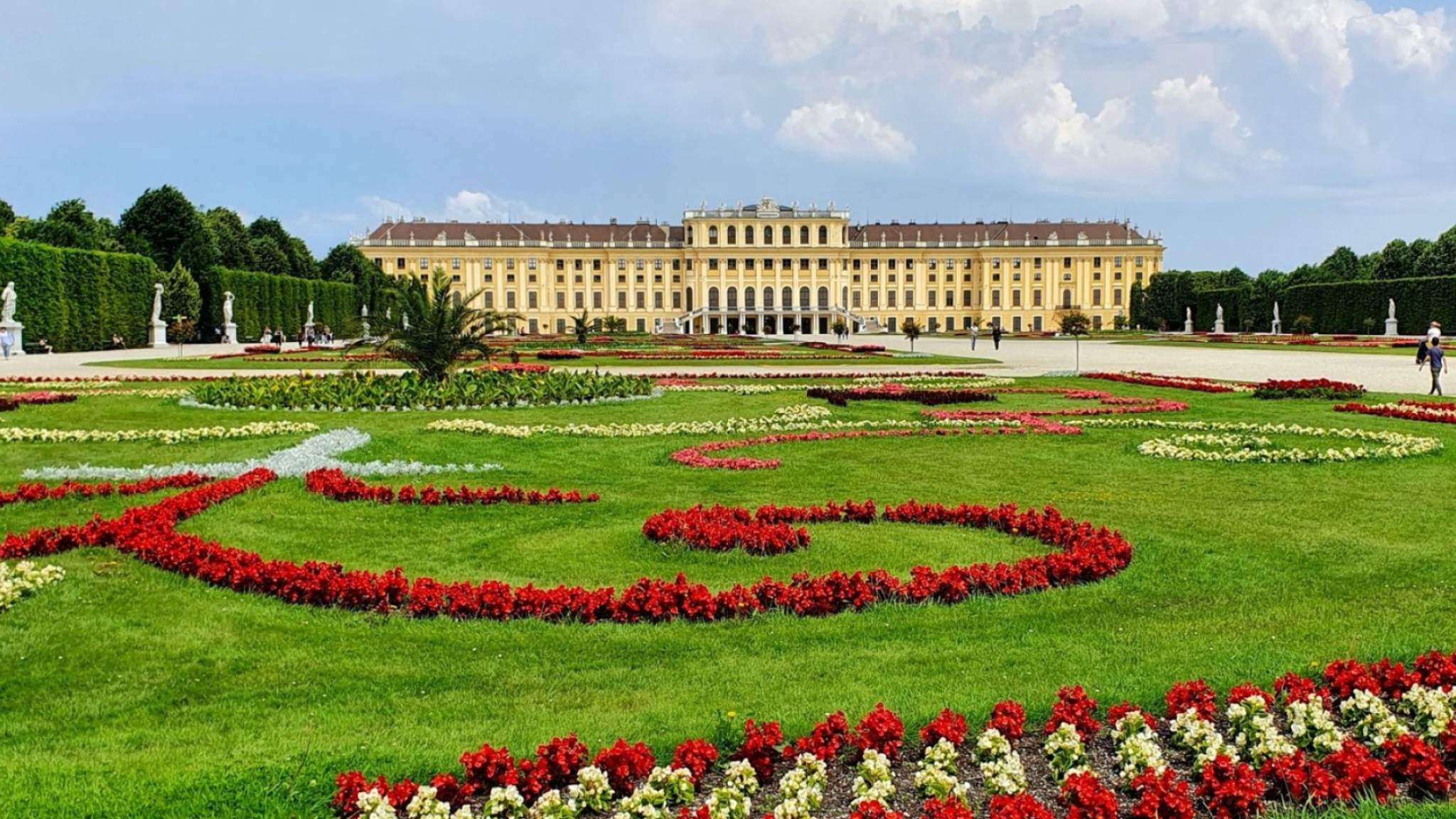 Schonbrunn Palace, Travels, Majestic beauty, Cultural heritage, 2050x1160 HD Desktop