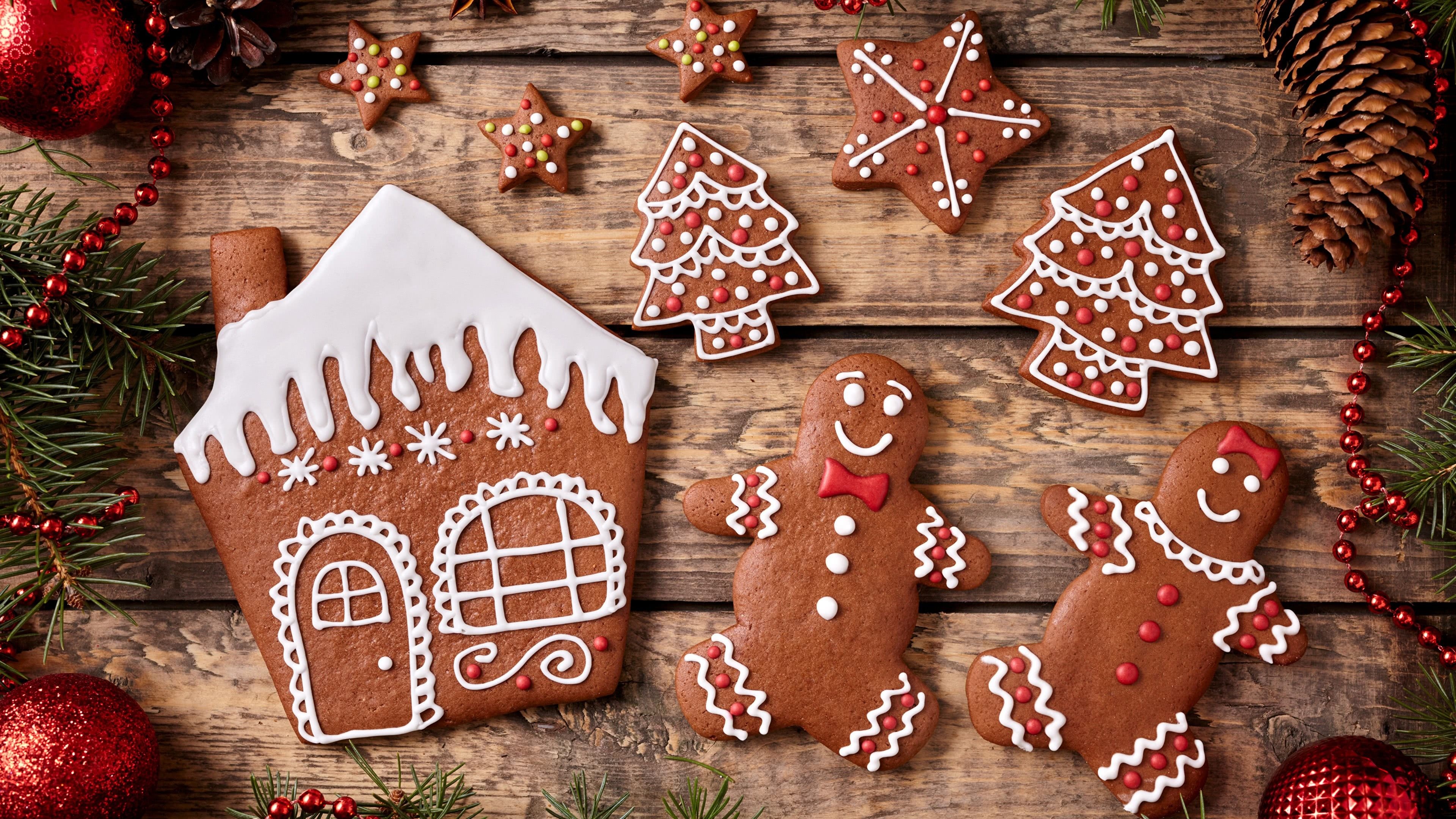 Joyous gingerbread men, Playful wallpapers, Holiday enchantment, Whimsical spirit, 3840x2160 4K Desktop