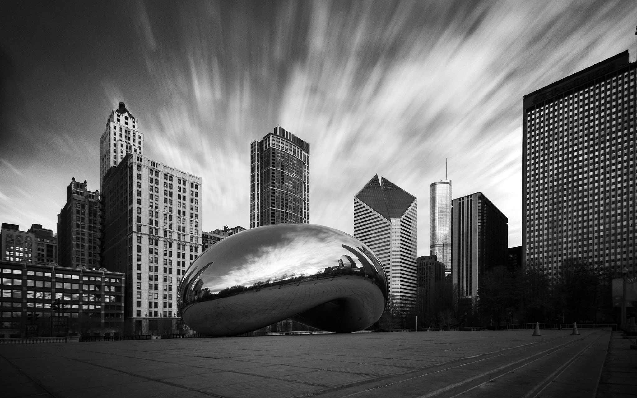 Black and White Chicago Skyline, Cloud Gate sculpture, Millennium Park, Sunrise beauty, 2050x1280 HD Desktop