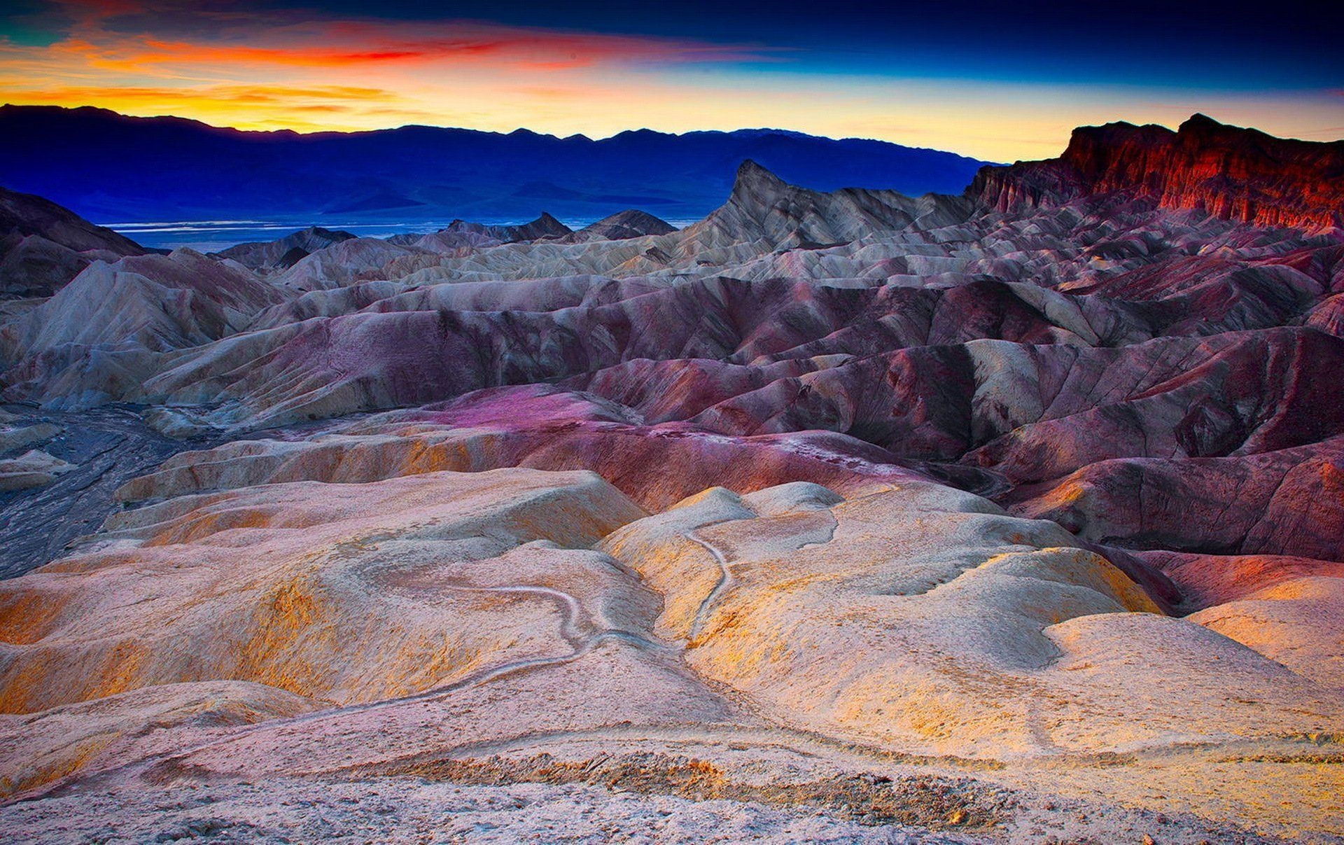 Death Valley wallpapers, Desert beauty, Scenic backgrounds, Nature's wonders, 1920x1210 HD Desktop
