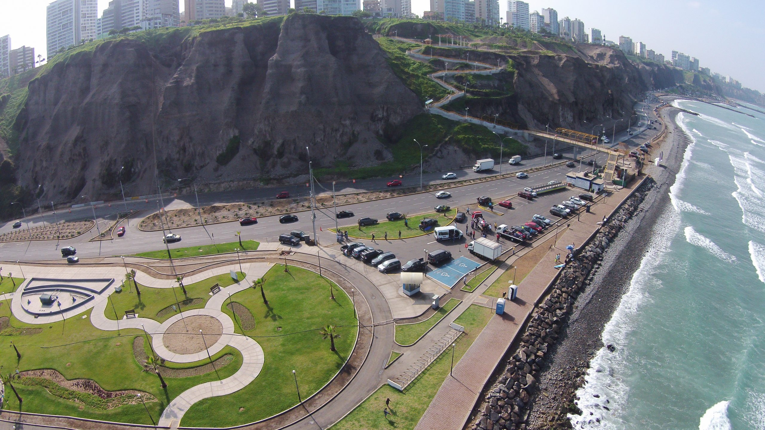 Lima (Peru), Stunning coastline, Clifftop views, Coastal beauty, 2560x1440 HD Desktop