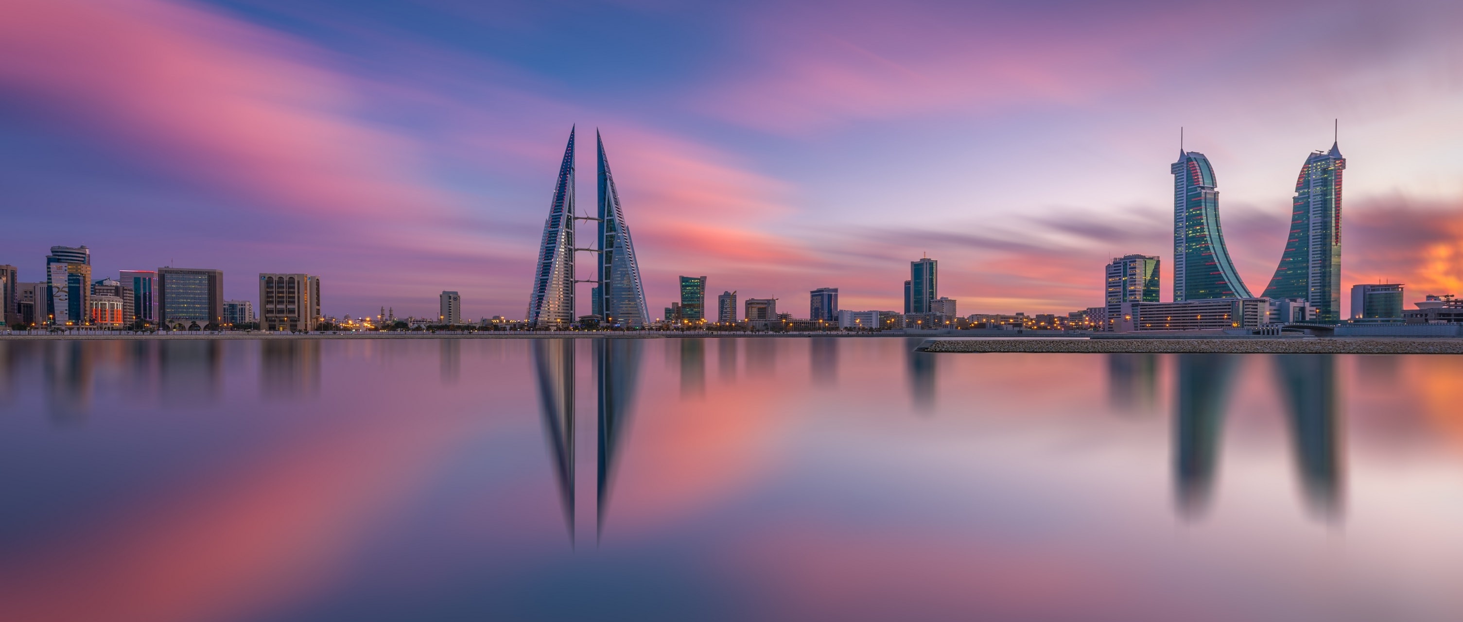 Bahrain, Top 10 attractions, Urlaubsguru, Travel, 3010x1280 Dual Screen Desktop