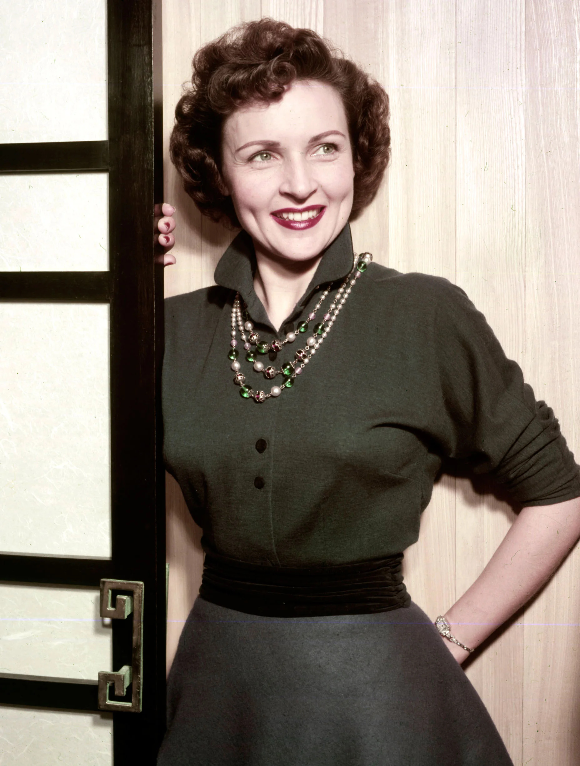 Betty White, Movies, Best sexy style, Fashion moments, 1860x2460 HD Handy
