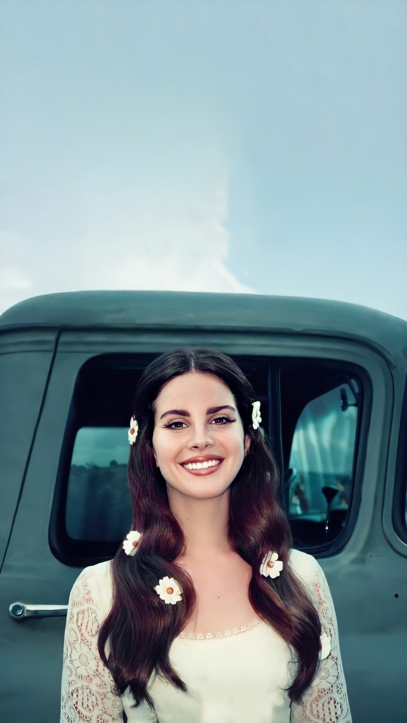 Lana Del Rey: Breakthrough with the single Video Games, 2011. 1330x2360 HD Wallpaper.