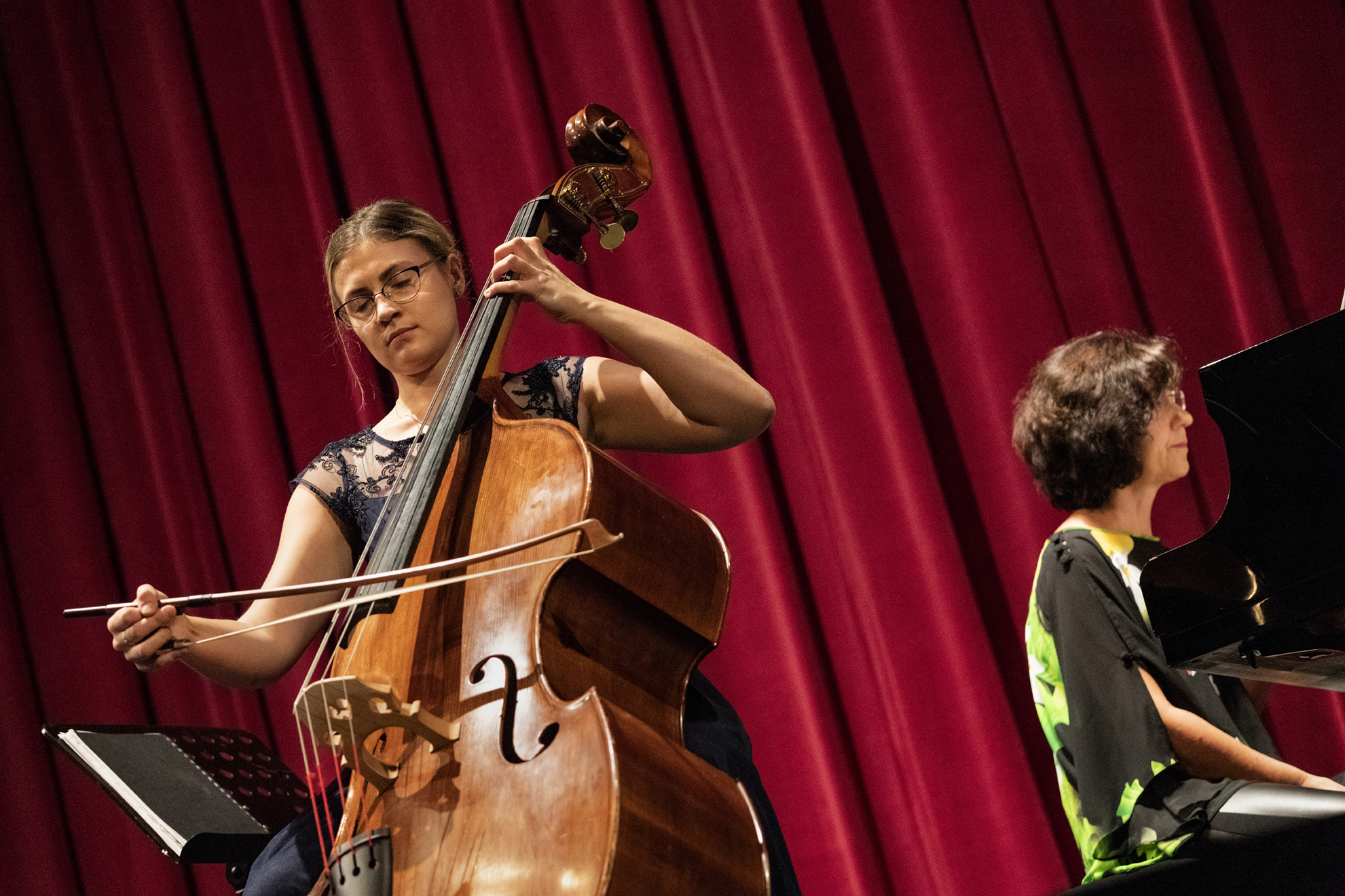 Double Bass: Double Bass International Festival, 2nd Stage, 2018. 1990x1330 HD Background.