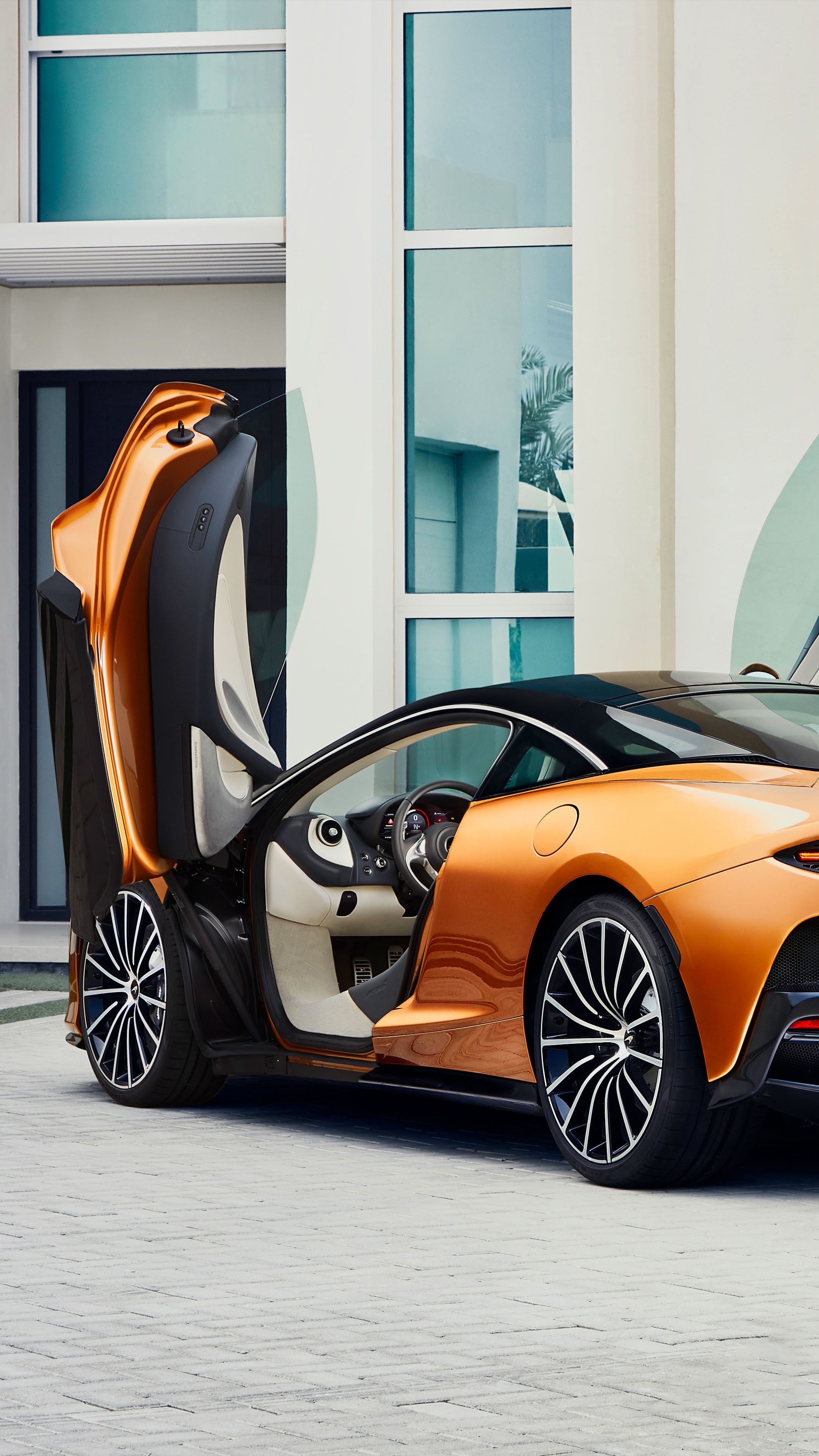 McLaren GT, Novitec customization, High-resolution wallpapers, Enhanced performance, 2160x3840 4K Phone