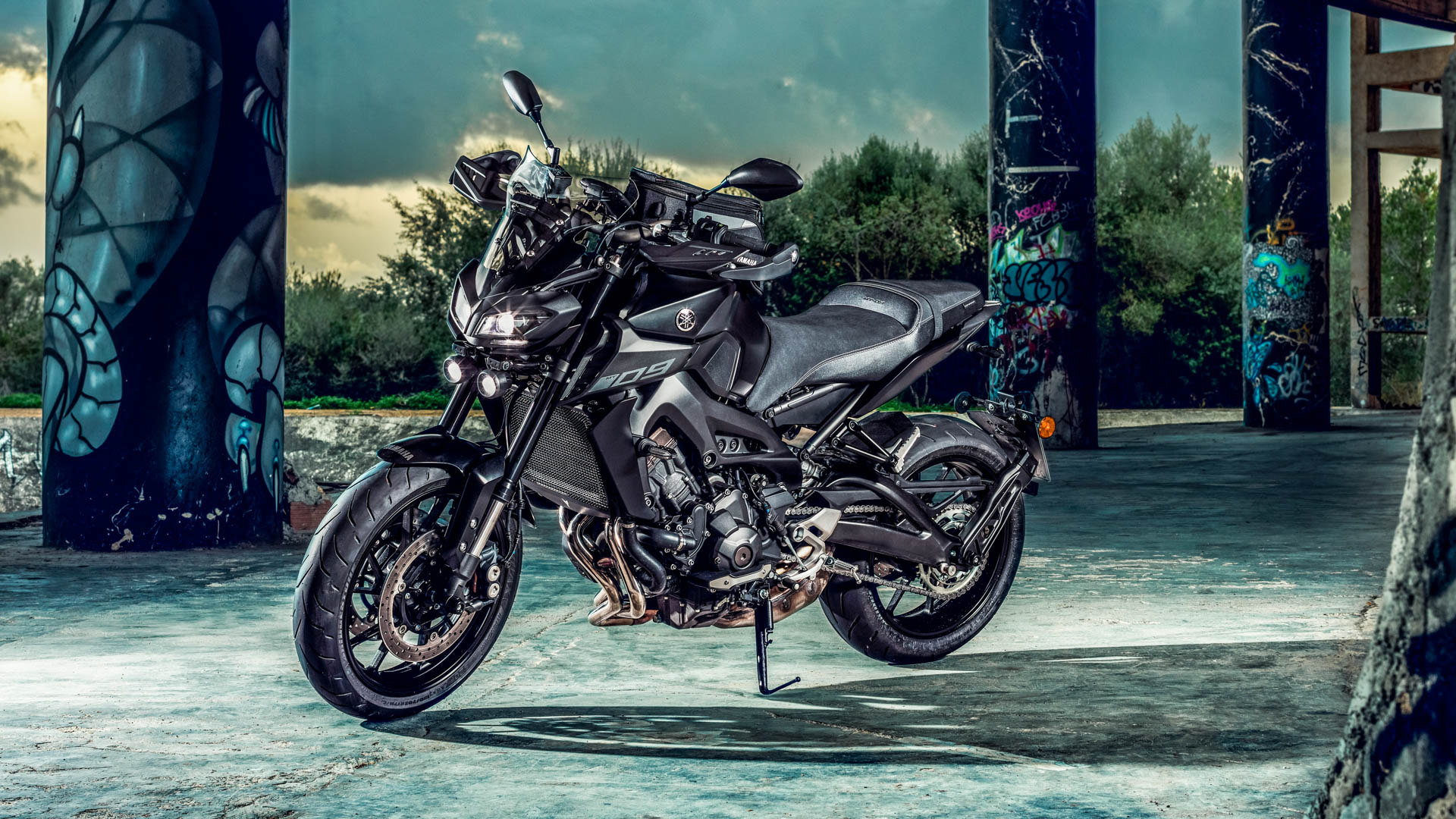 Yamaha MT-09, Iconic motorcycle, Stunning pictures, Motorcycle photography, 1920x1080 Full HD Desktop