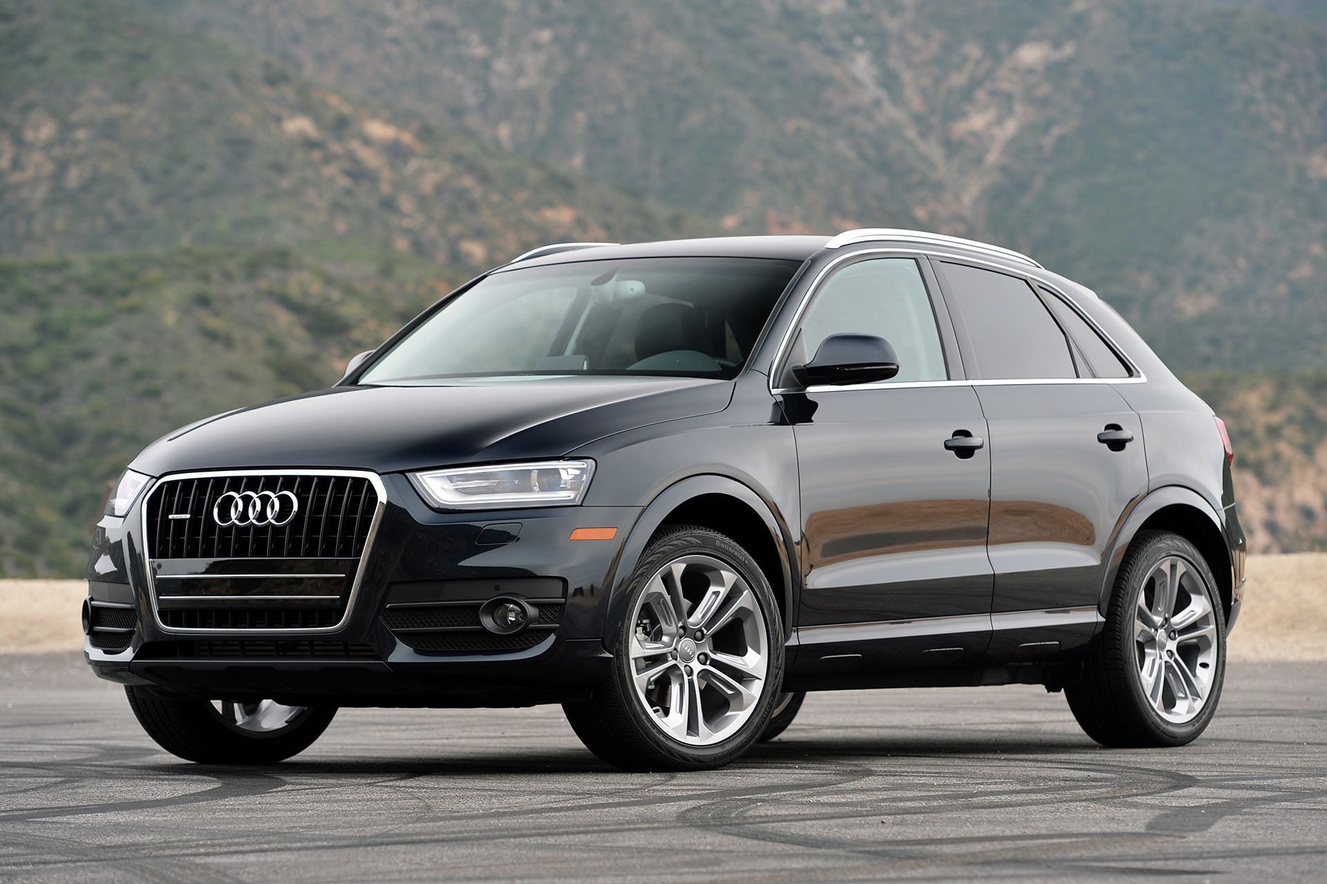 Audi Q3, Top free, Backgrounds, Crossover SUV, 1920x1280 HD Desktop