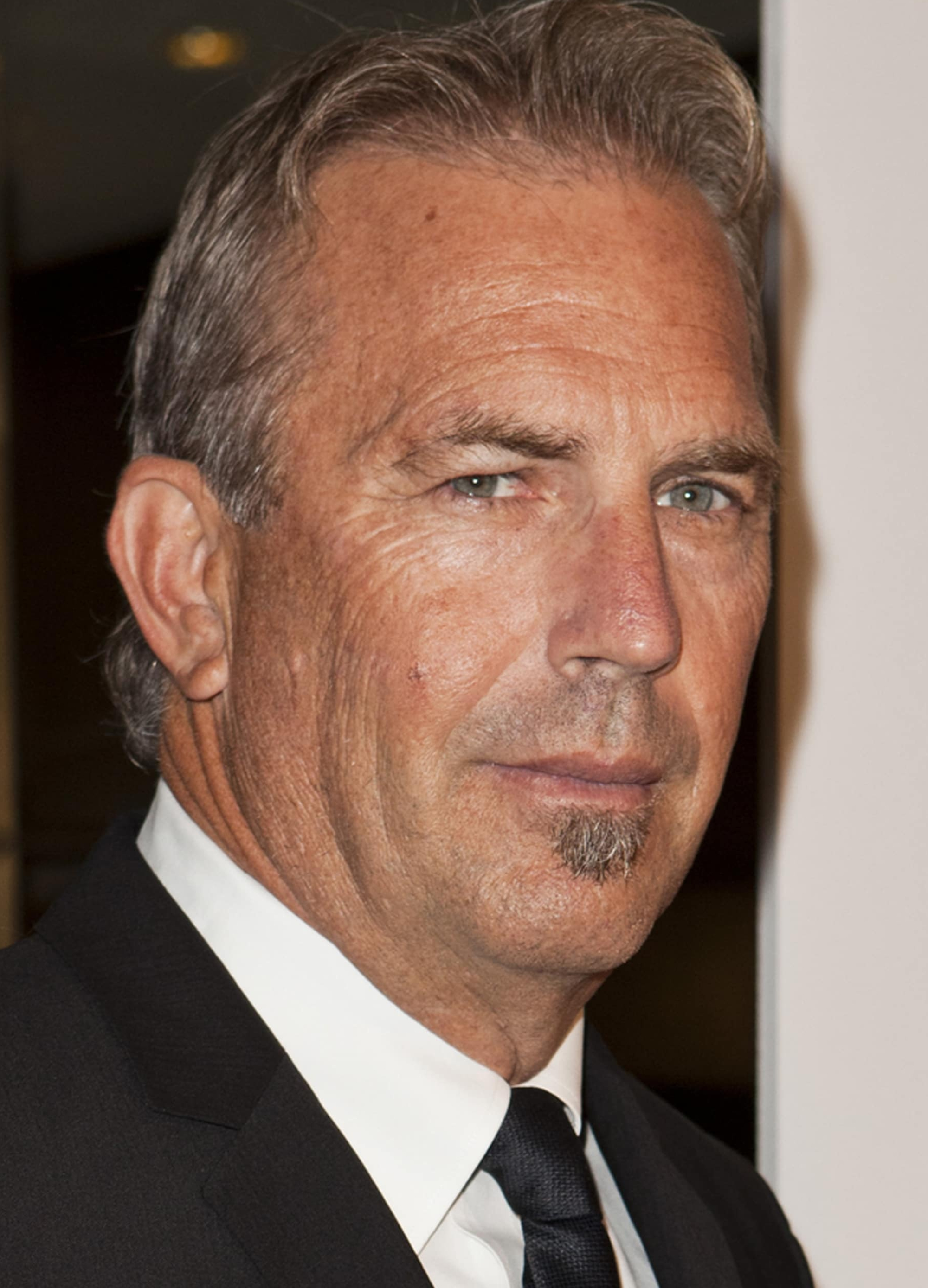 Kevin Costner, Hollywood, Angst, 2000x2780 HD Phone